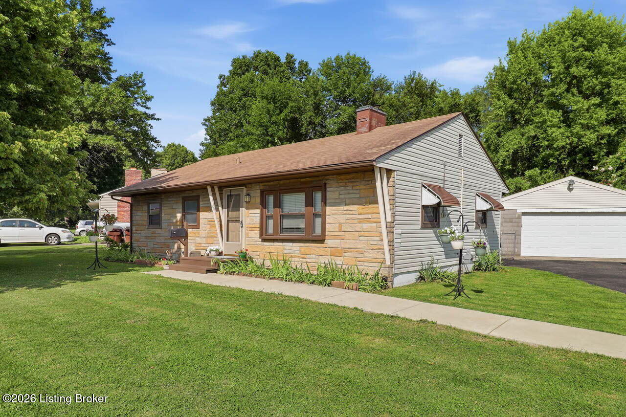 117 Alpha Ave Property Photo 4