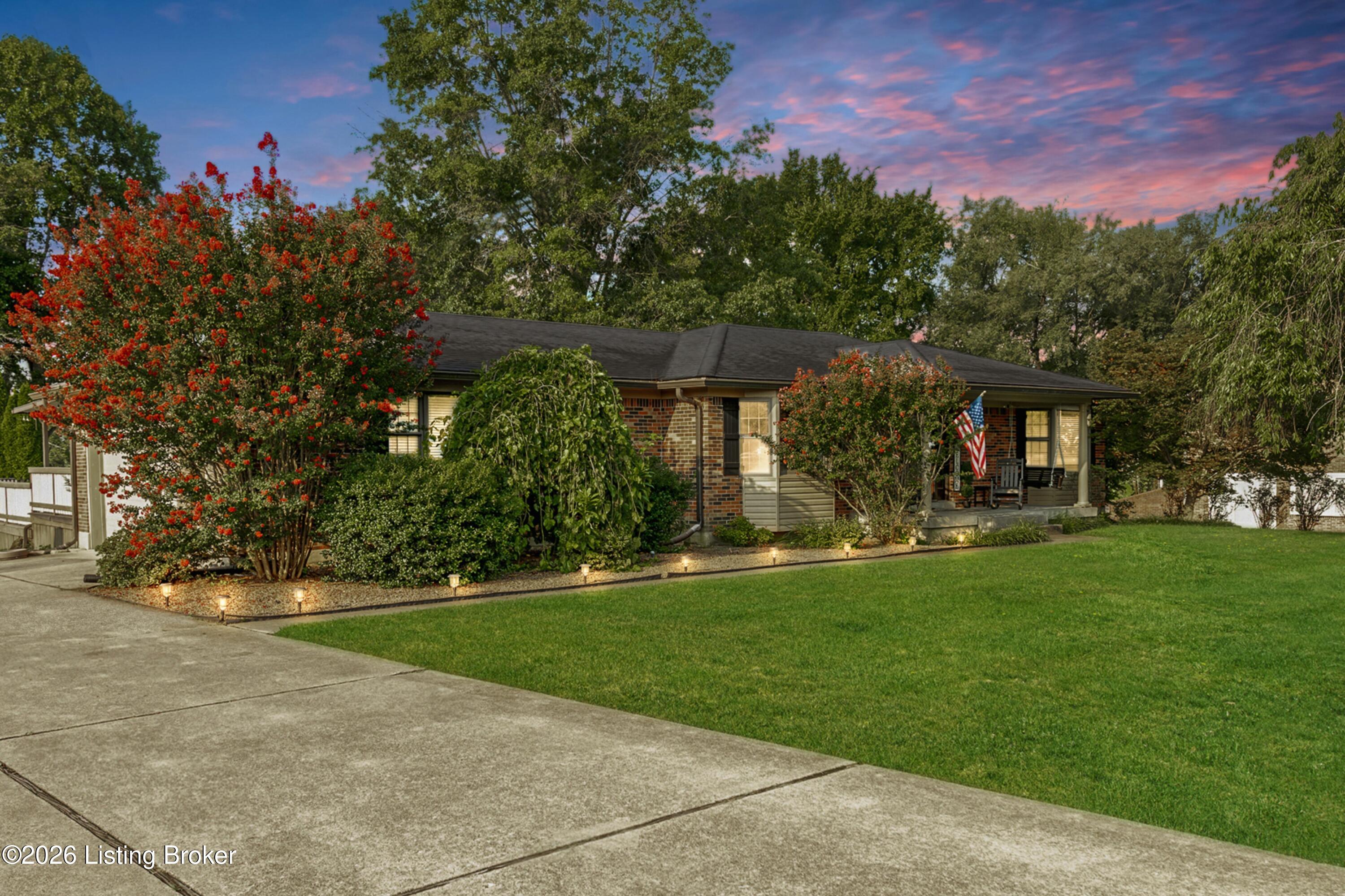 3604 Burkland Blvd Property Photo 1