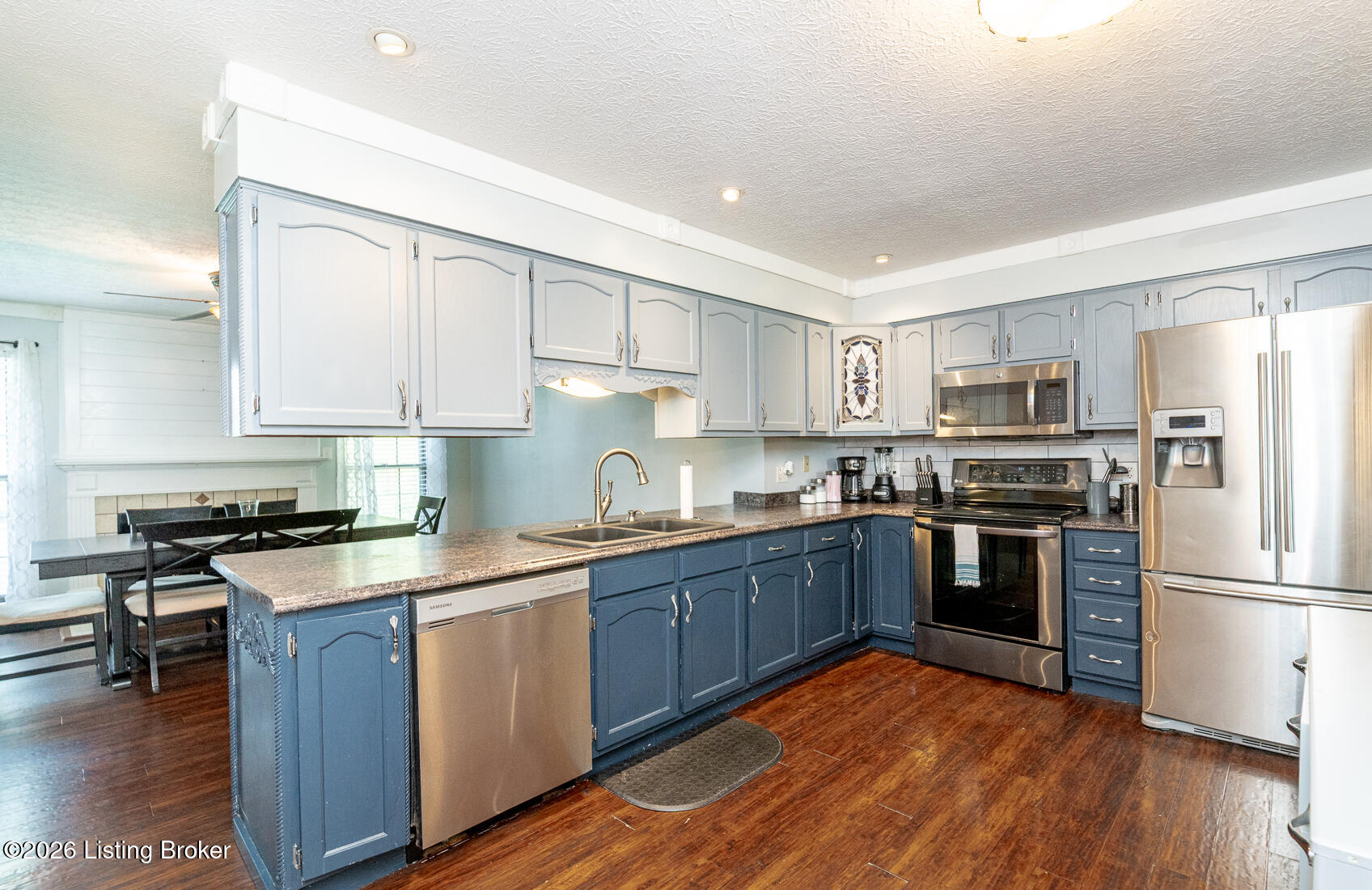 3604 Burkland Blvd Property Photo 15
