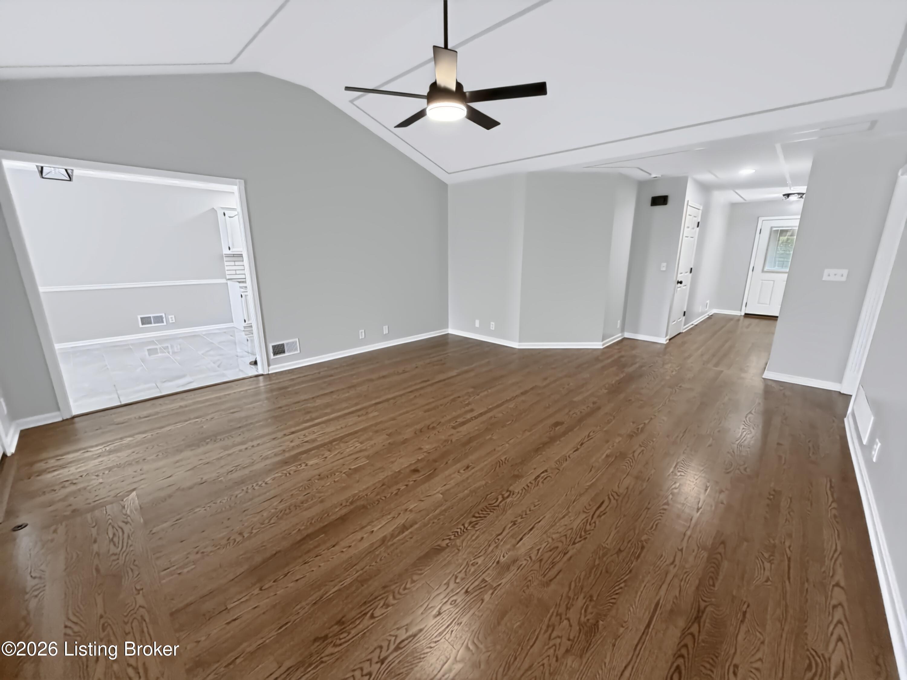 484 New Christman Ln Property Photo 9