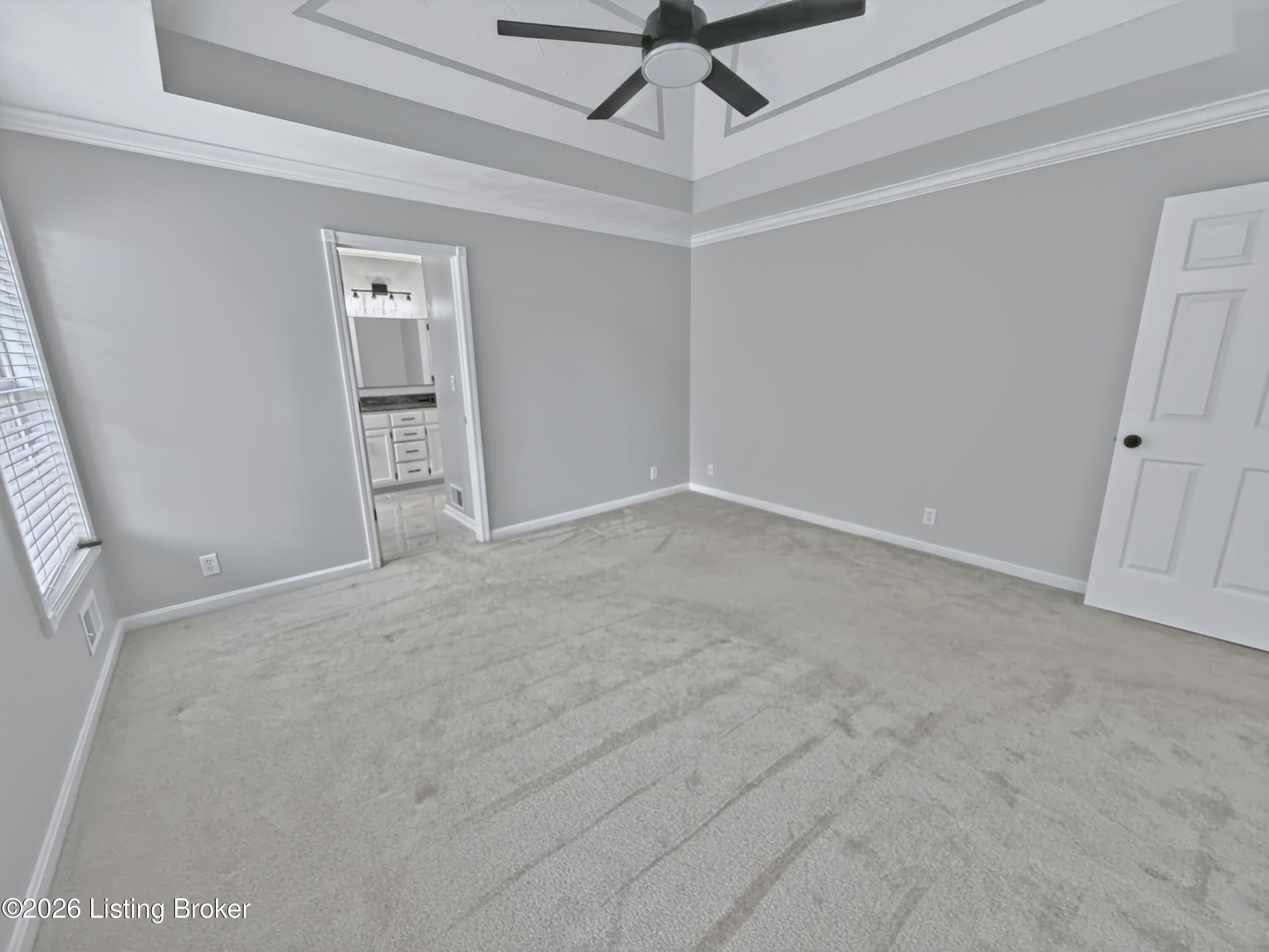 484 New Christman Ln Property Photo 12