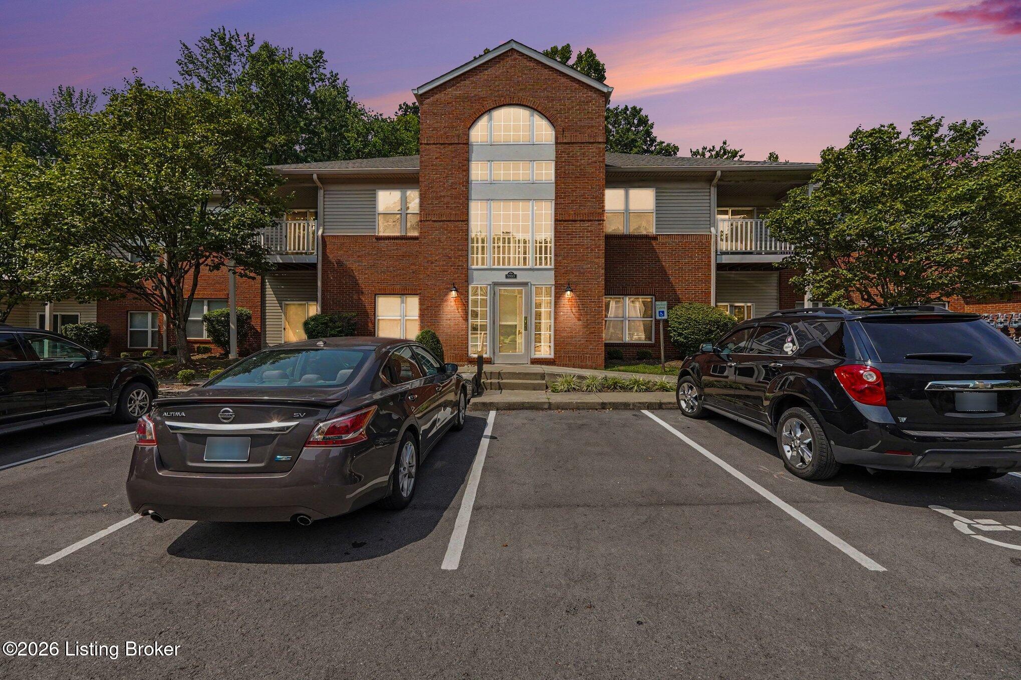 9100 Hawthorne Pointe Dr 201 Property Photo 1