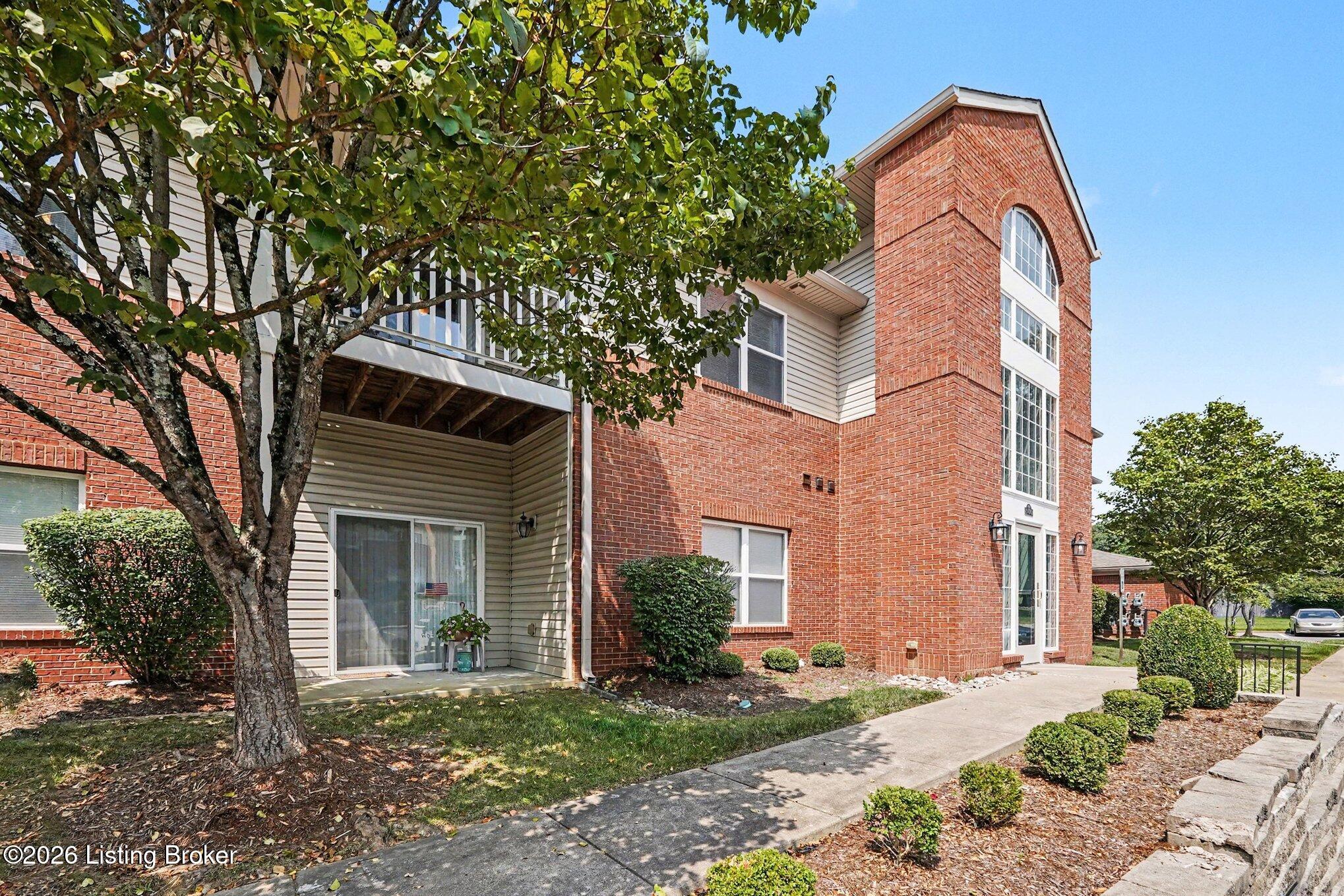 9100 Hawthorne Pointe Dr 201 Property Photo 3