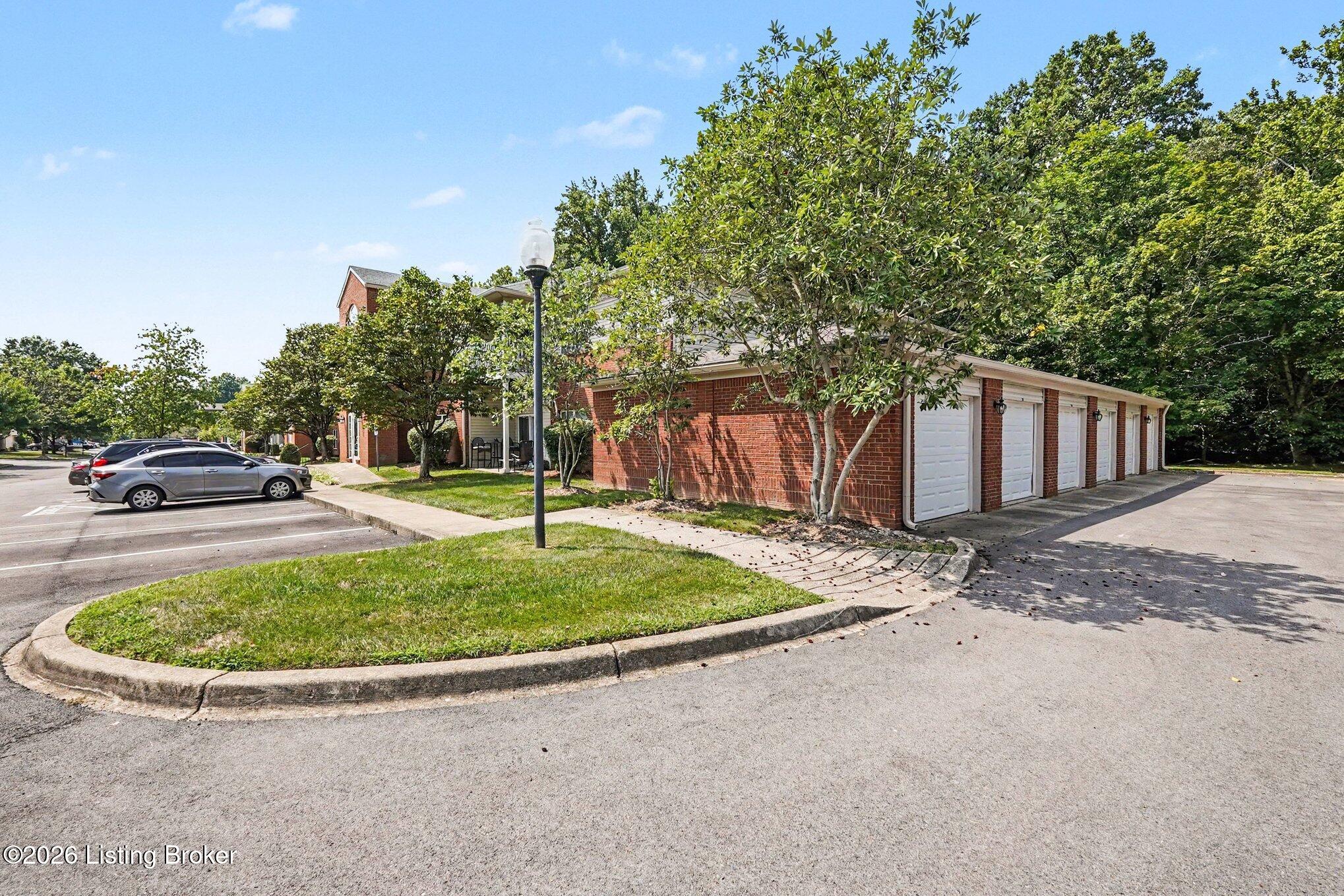 9100 Hawthorne Pointe Dr 201 Property Photo 5