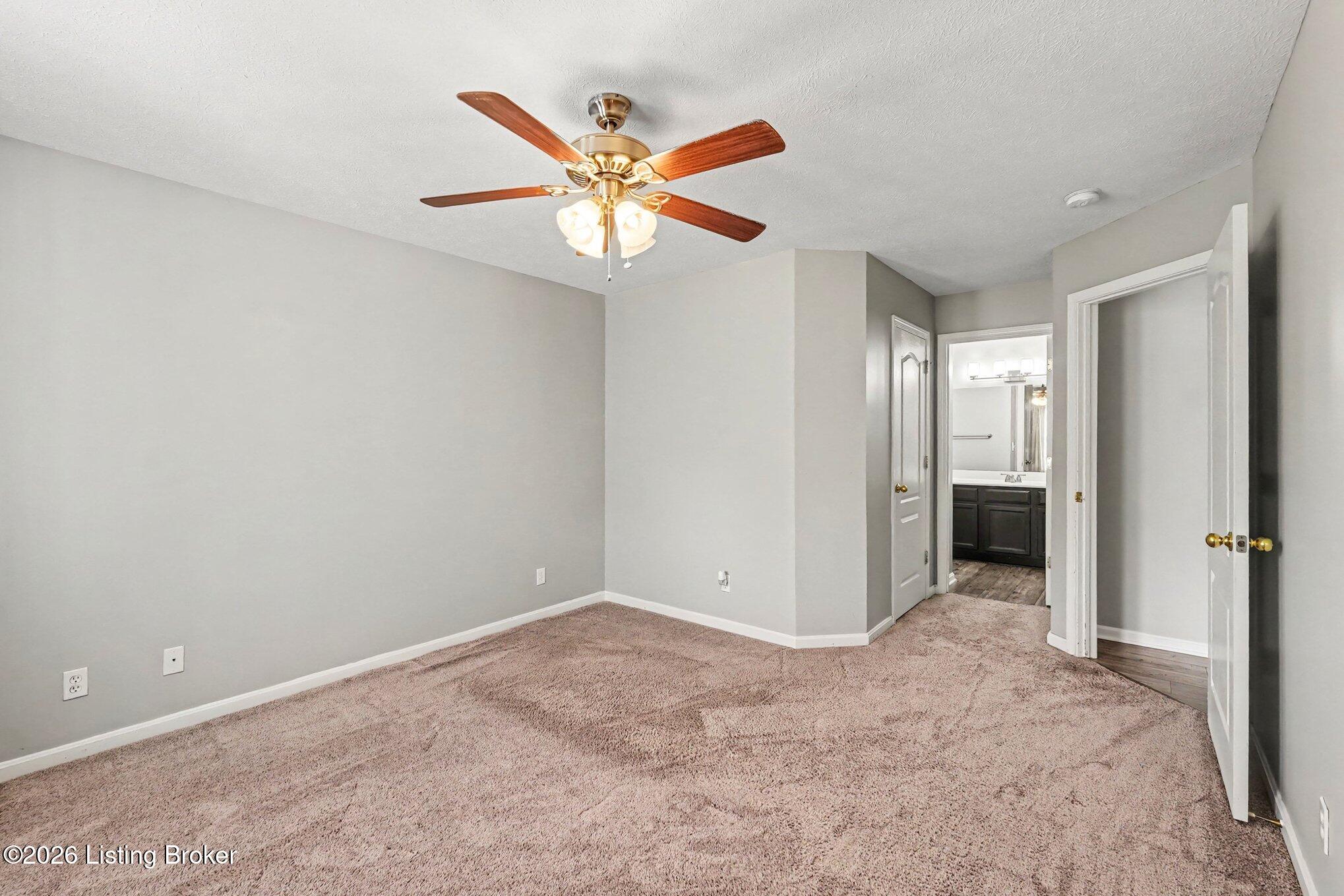 9100 Hawthorne Pointe Dr 201 Property Photo 13
