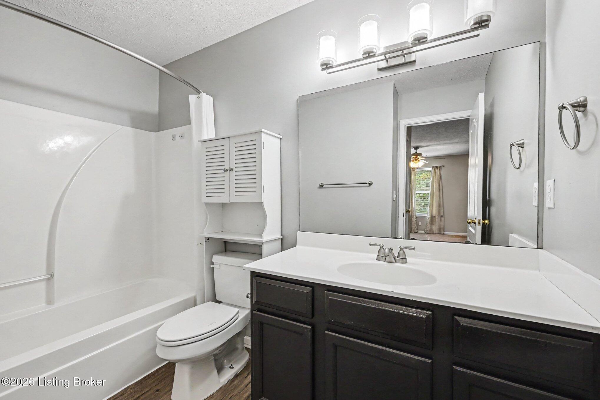 9100 Hawthorne Pointe Dr 201 Property Photo 14