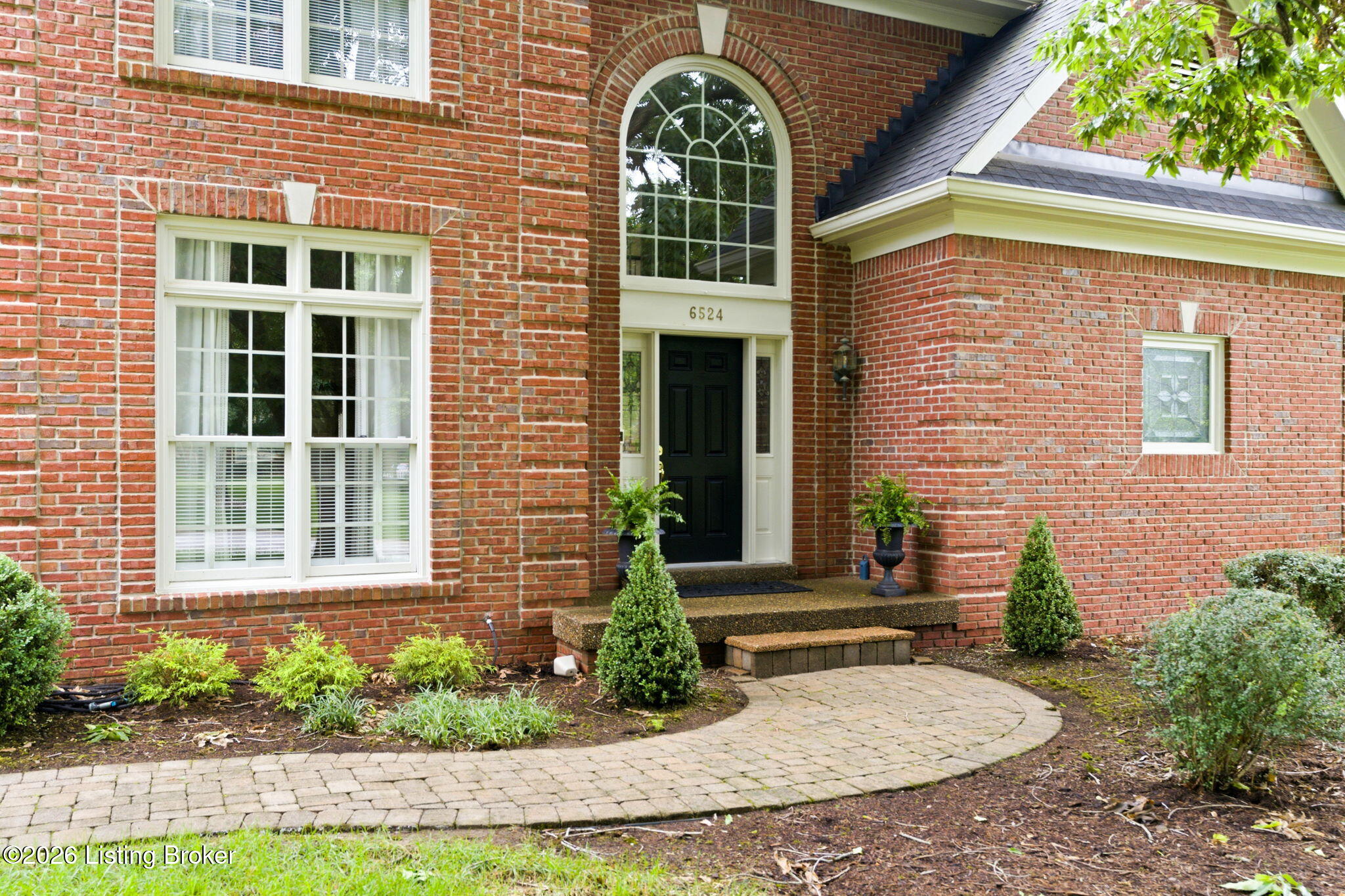 6524 Harrods View Cir Property Photo 4