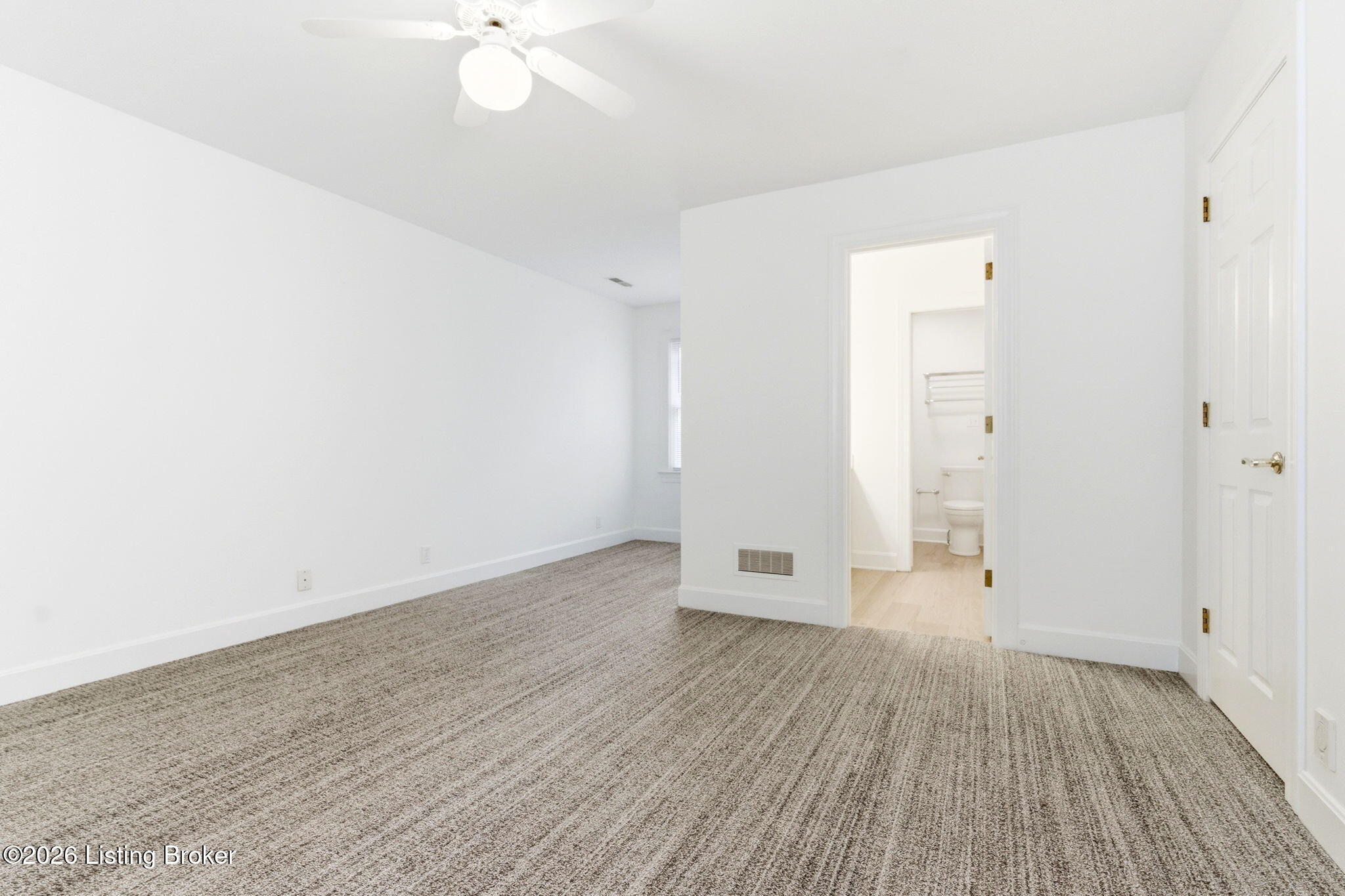 6524 Harrods View Cir Property Photo 47