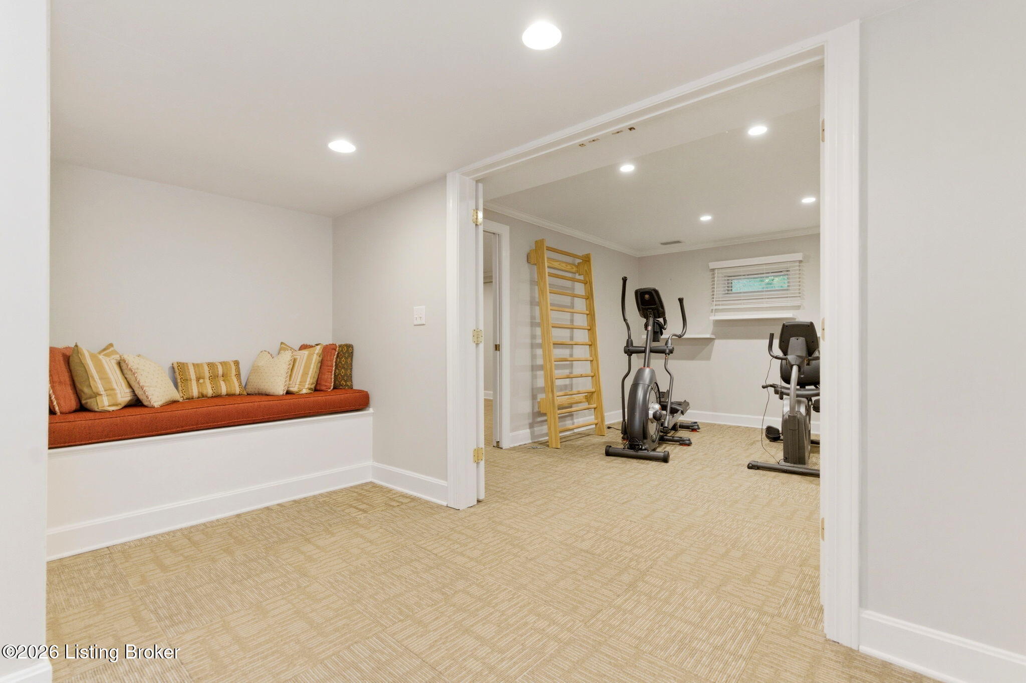 6524 Harrods View Cir Property Photo 55
