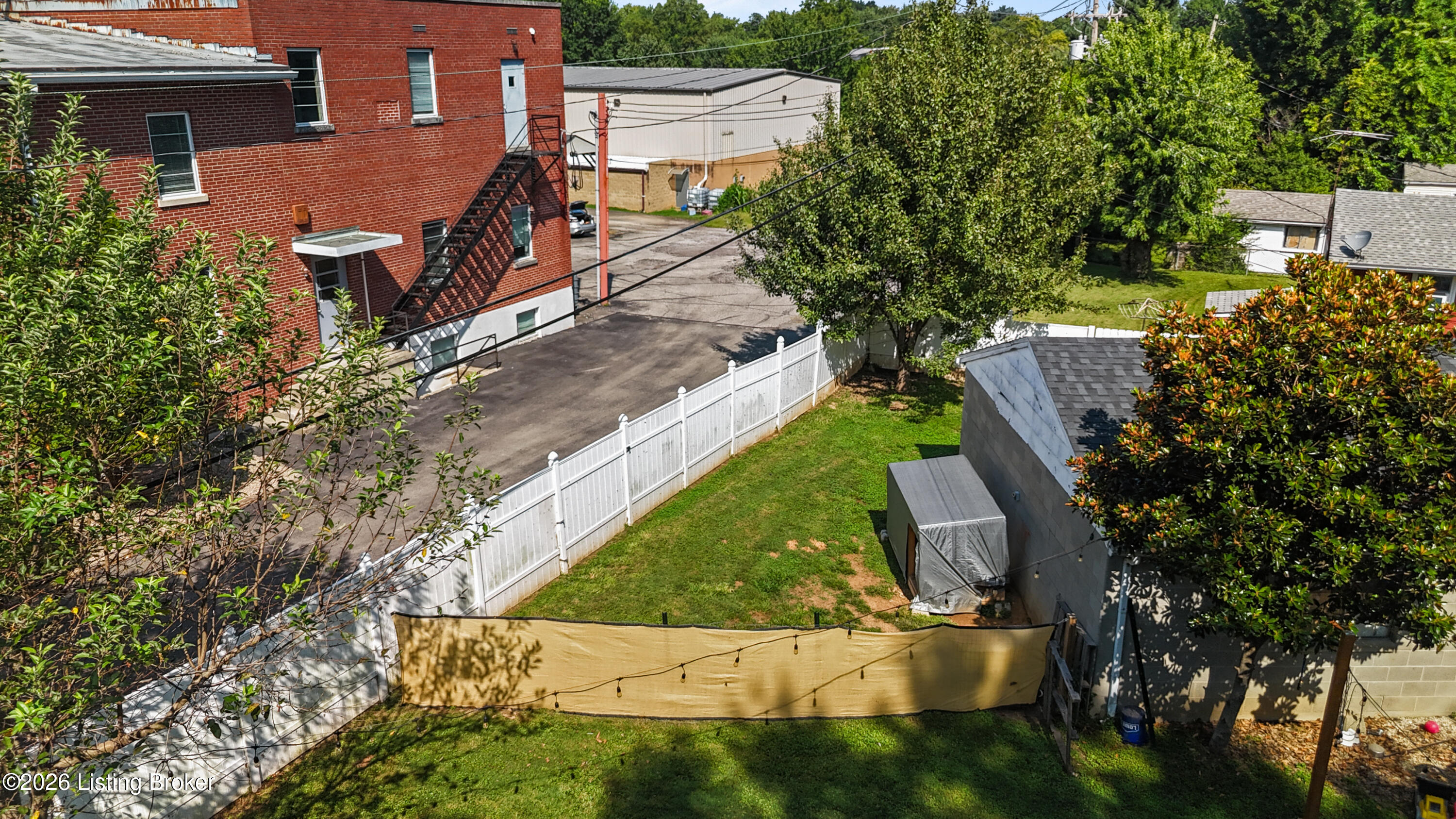 3618 Downing Way Property Photo 13
