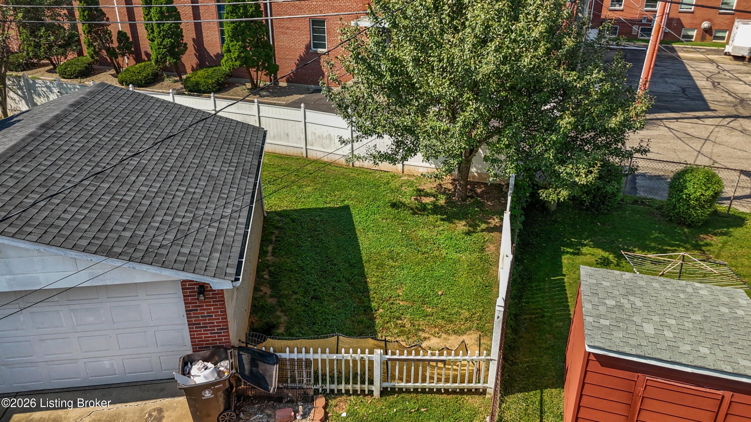 3618 Downing Way Property Photo 14