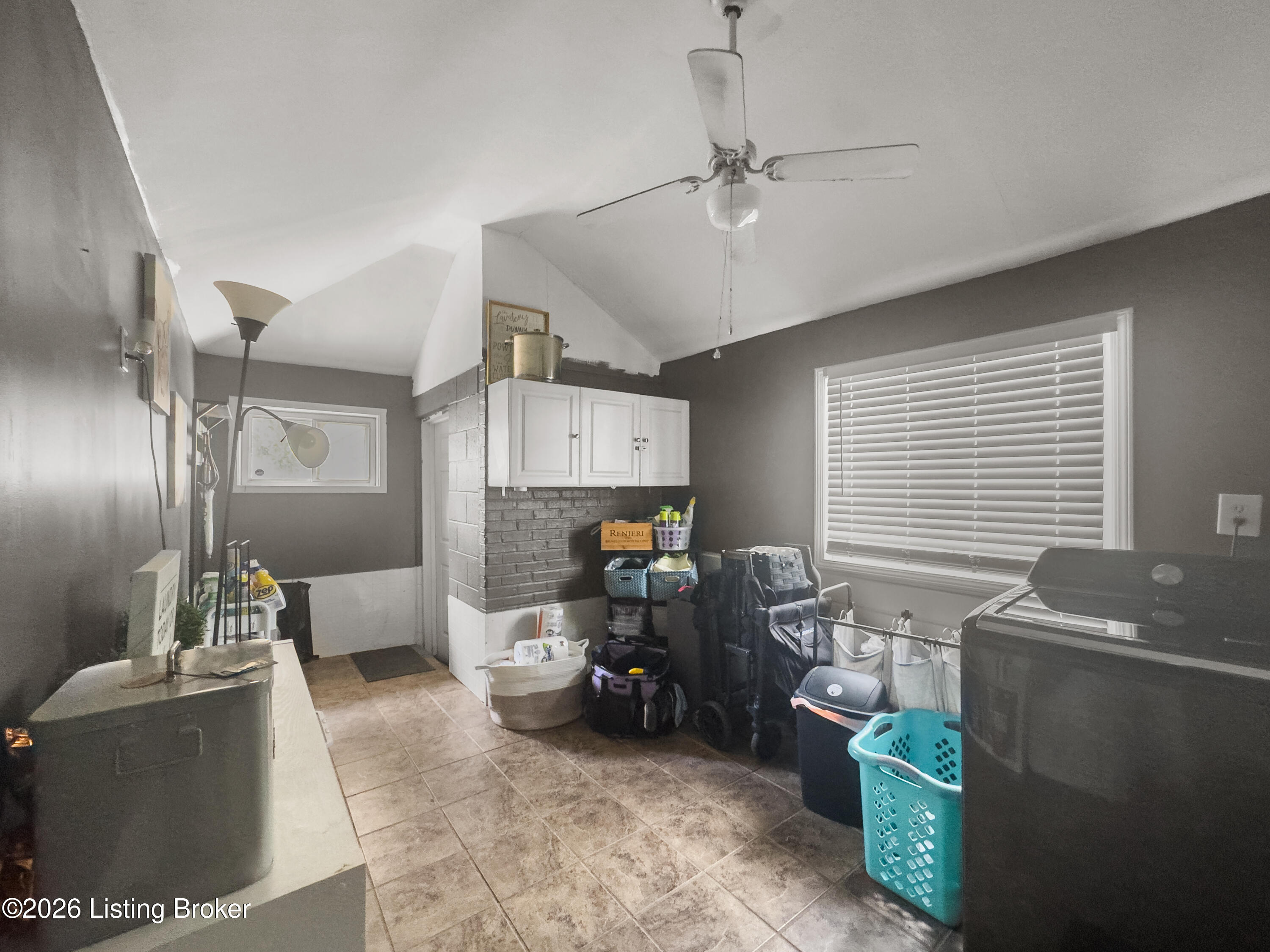 3618 Downing Way Property Photo 48