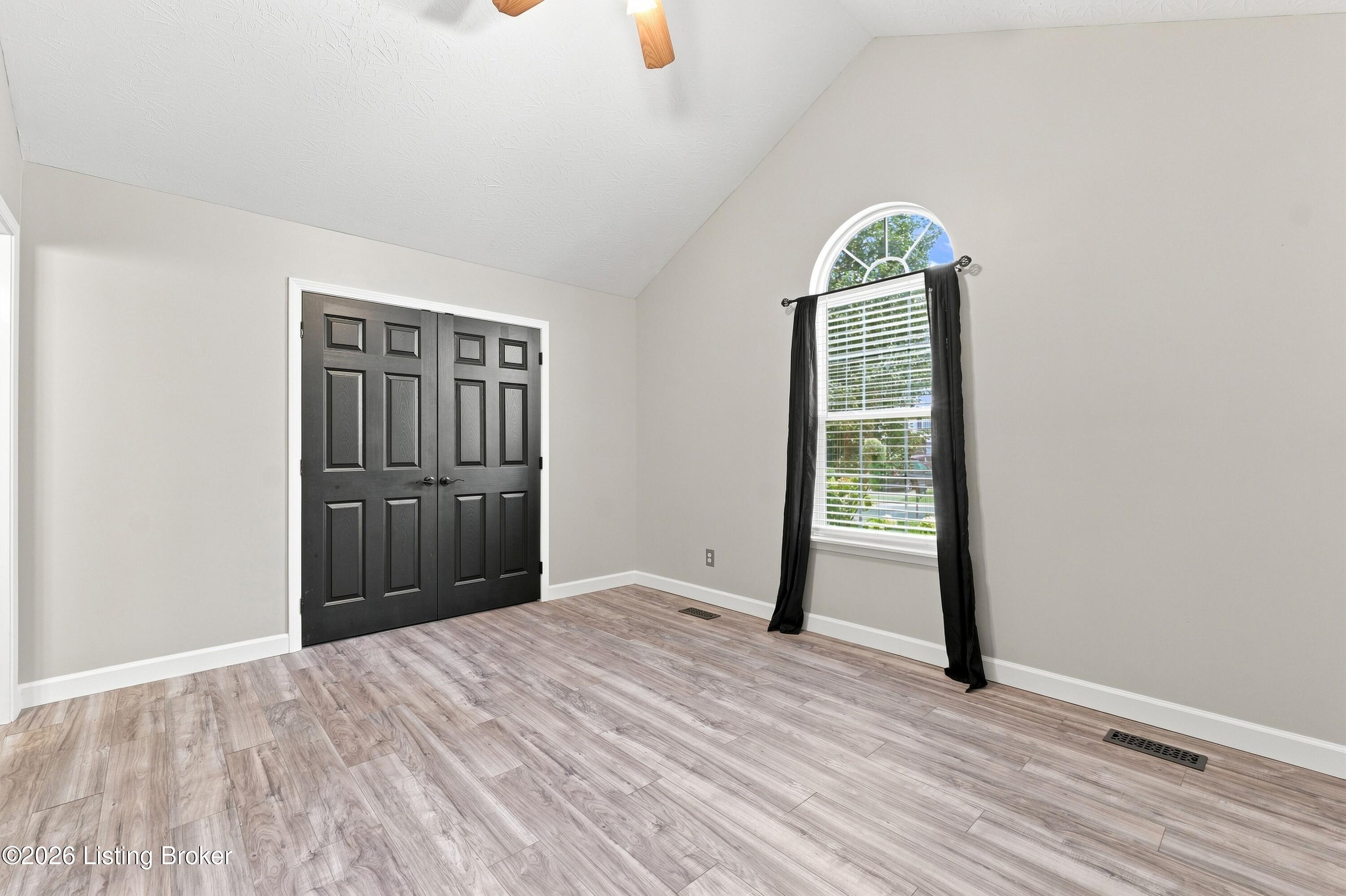 659 Justin Trail Property Photo 17