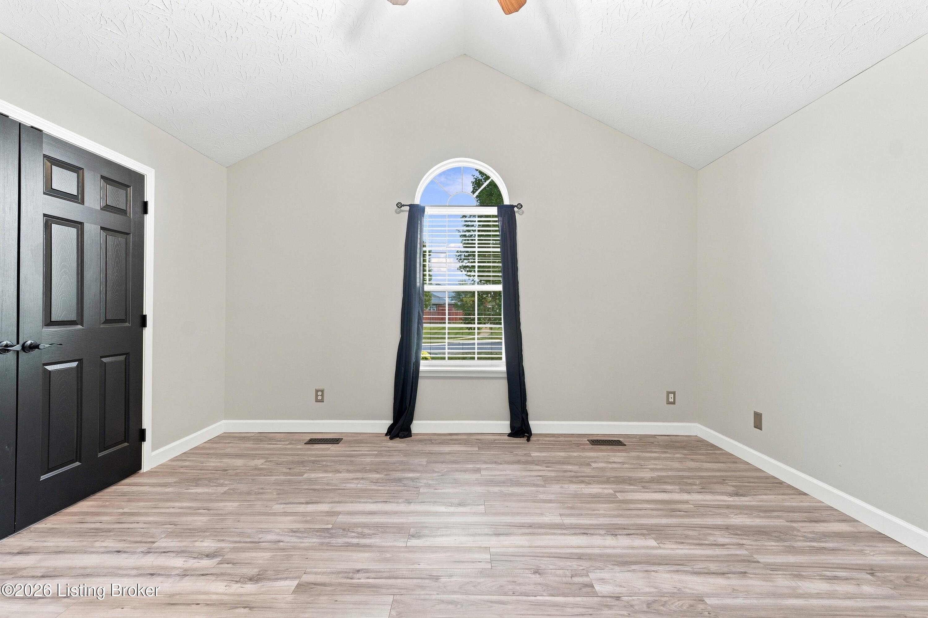 659 Justin Trail Property Photo 19