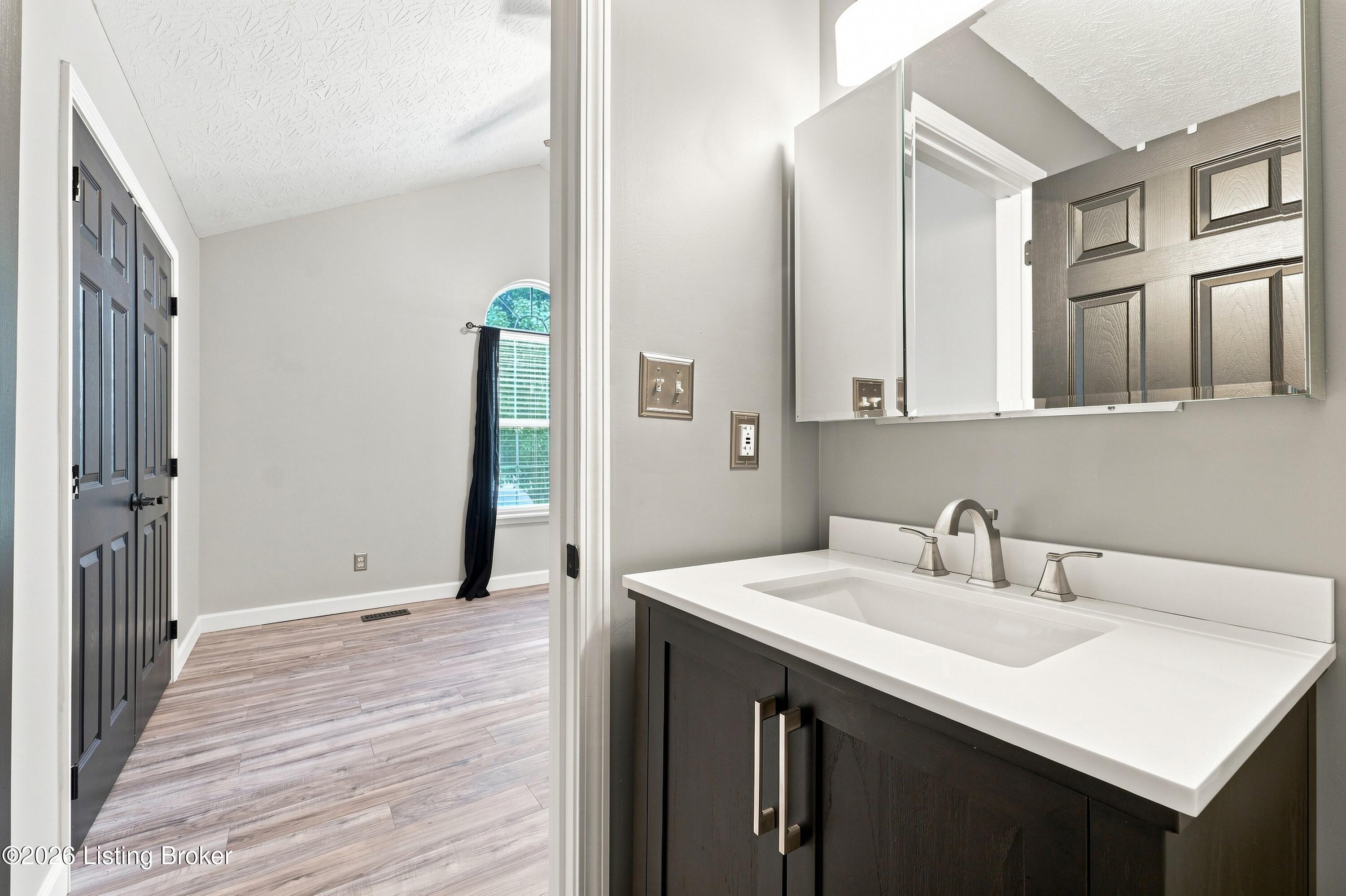 659 Justin Trail Property Photo 24