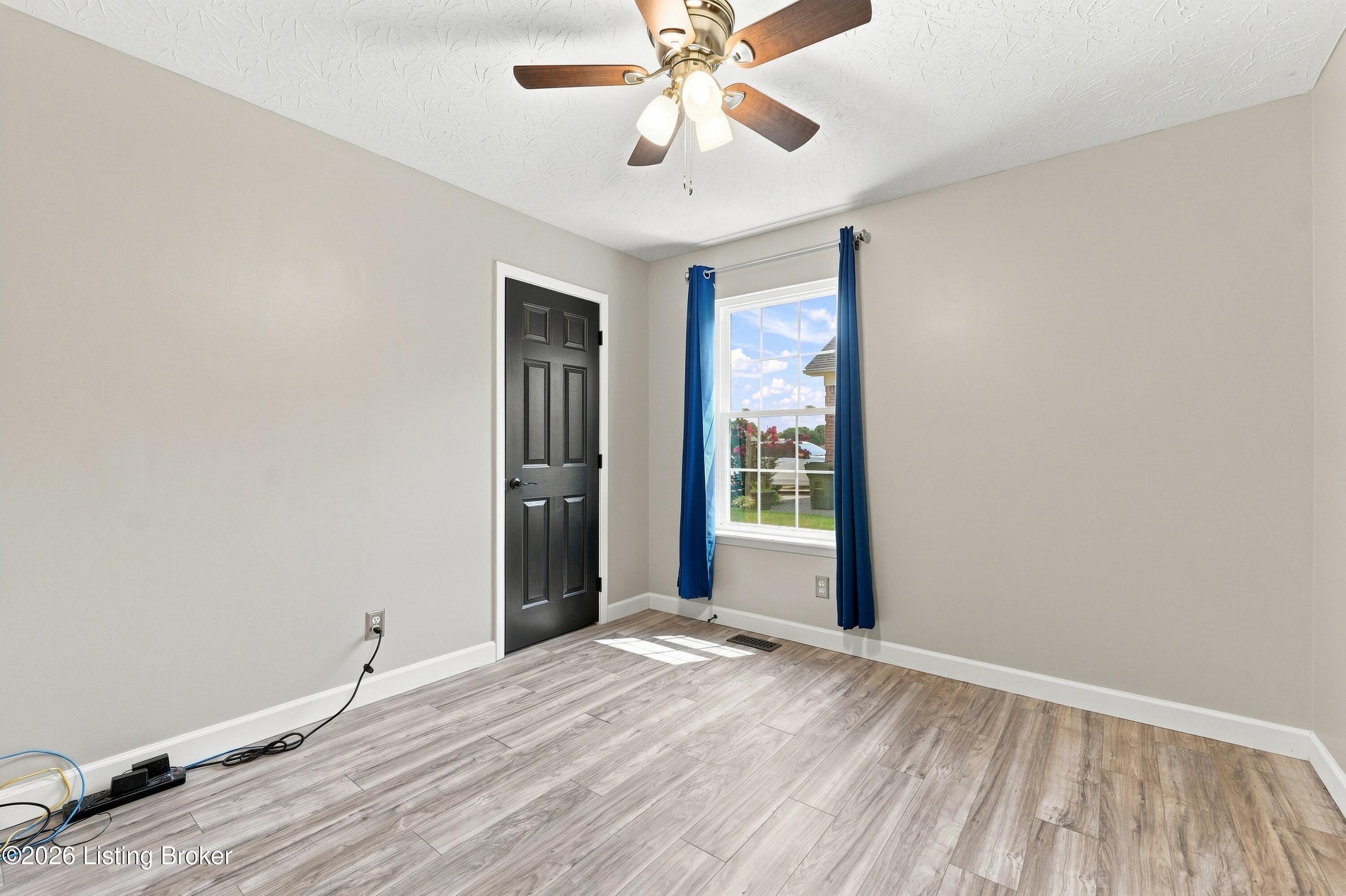 659 Justin Trail Property Photo 25