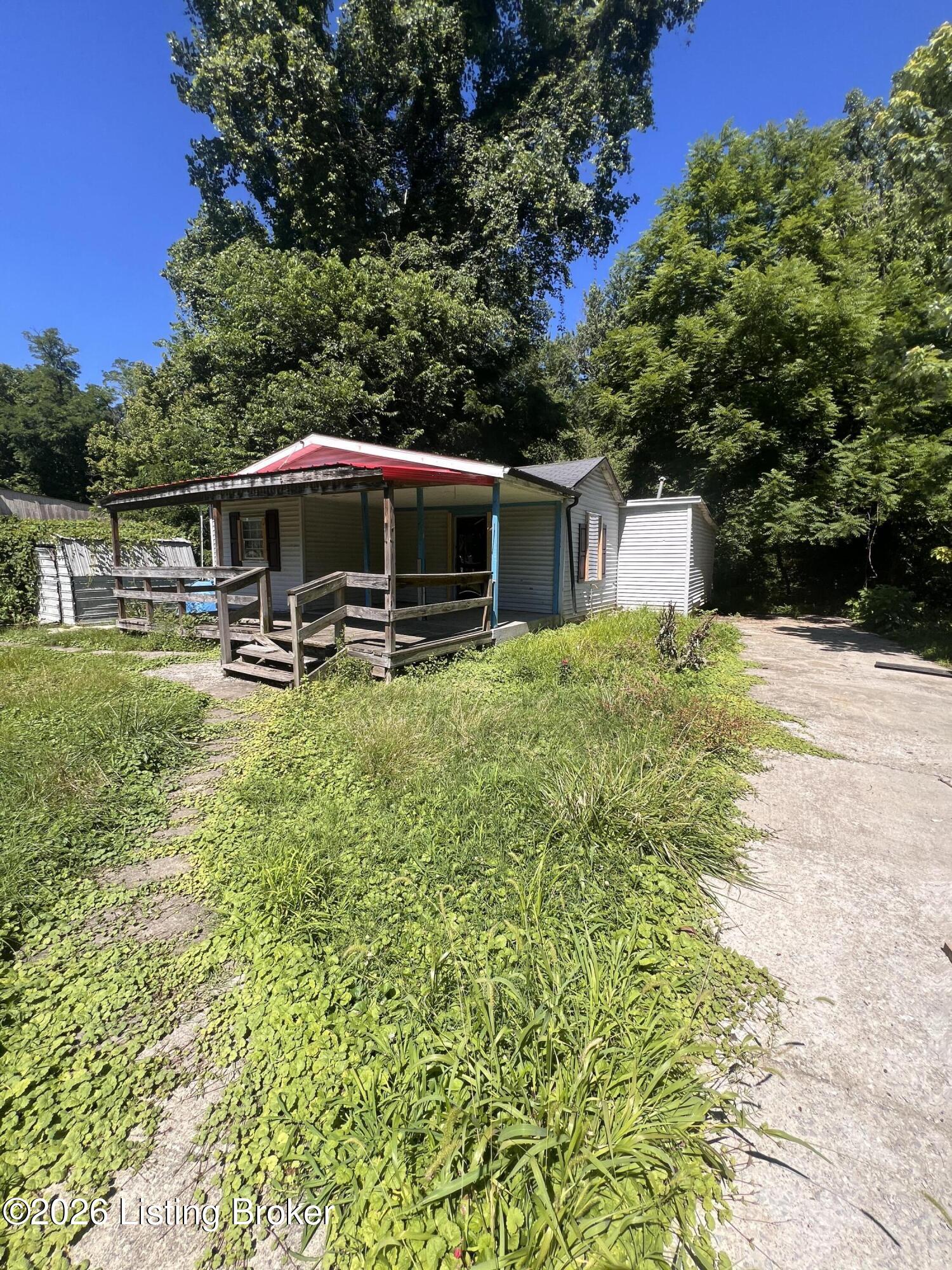 4812 Overbrook Dr Property Photo 1