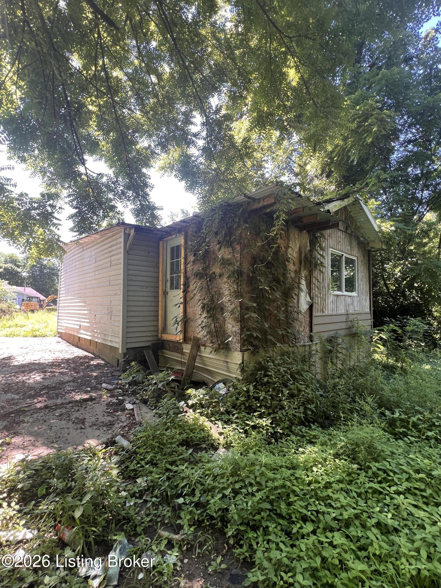 4812 Overbrook Dr Property Photo 13