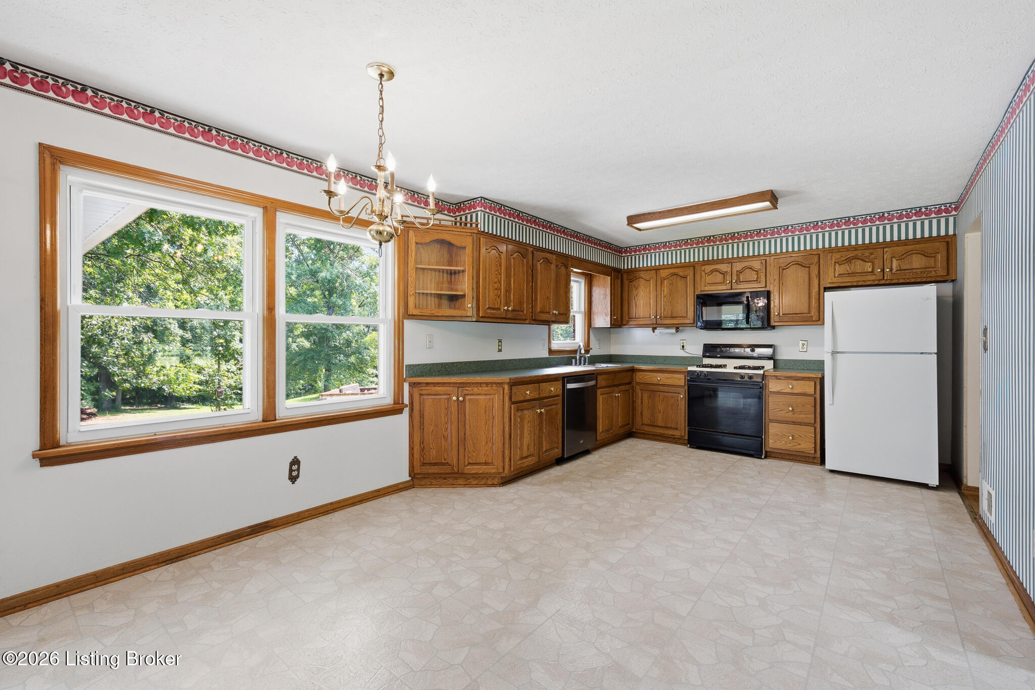 1800 Ironwood Rd Property Photo 12