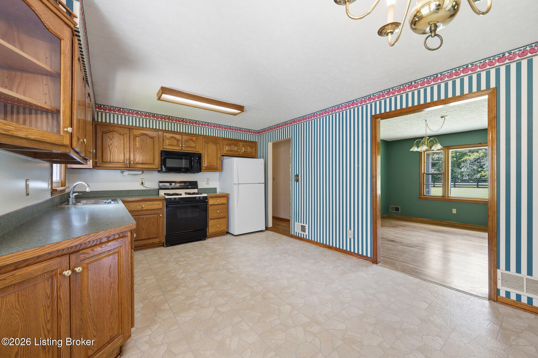 1800 Ironwood Rd Property Photo 16