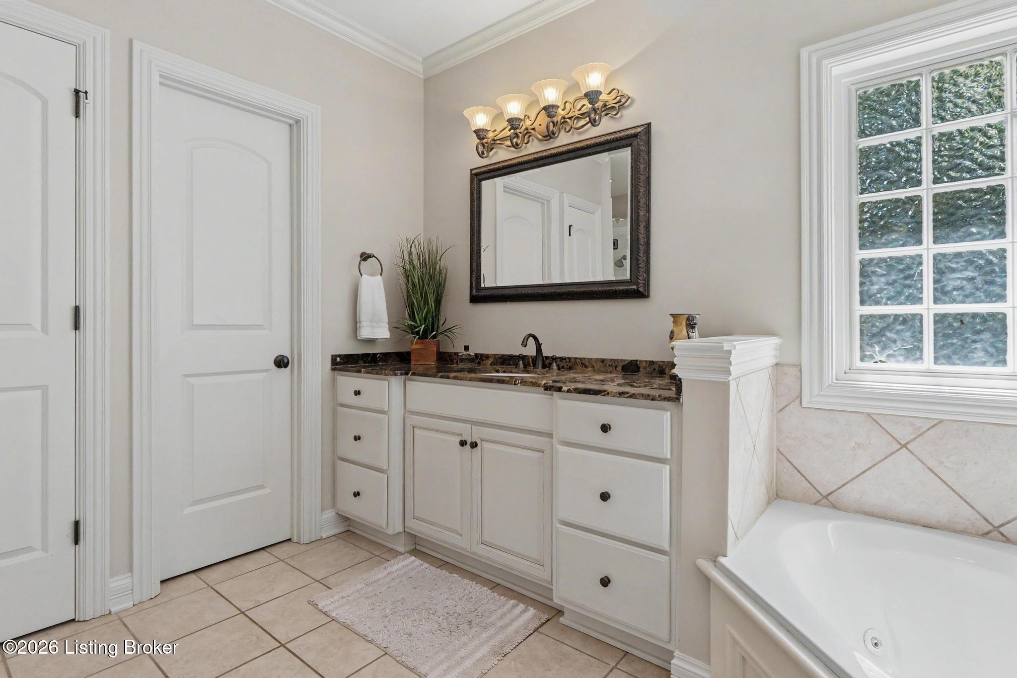 6004 Waterfall Way Property Photo 26