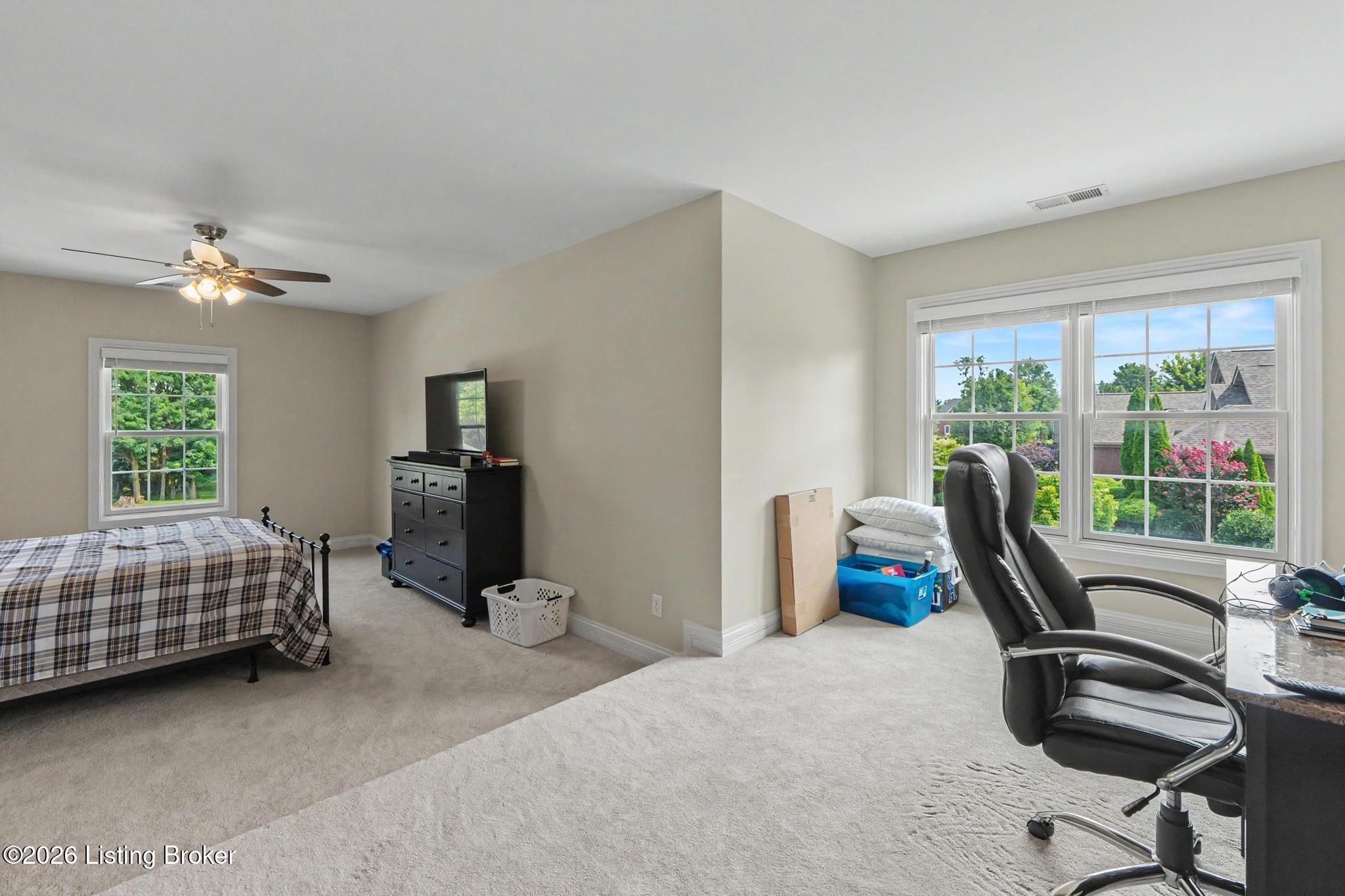 6004 Waterfall Way Property Photo 32