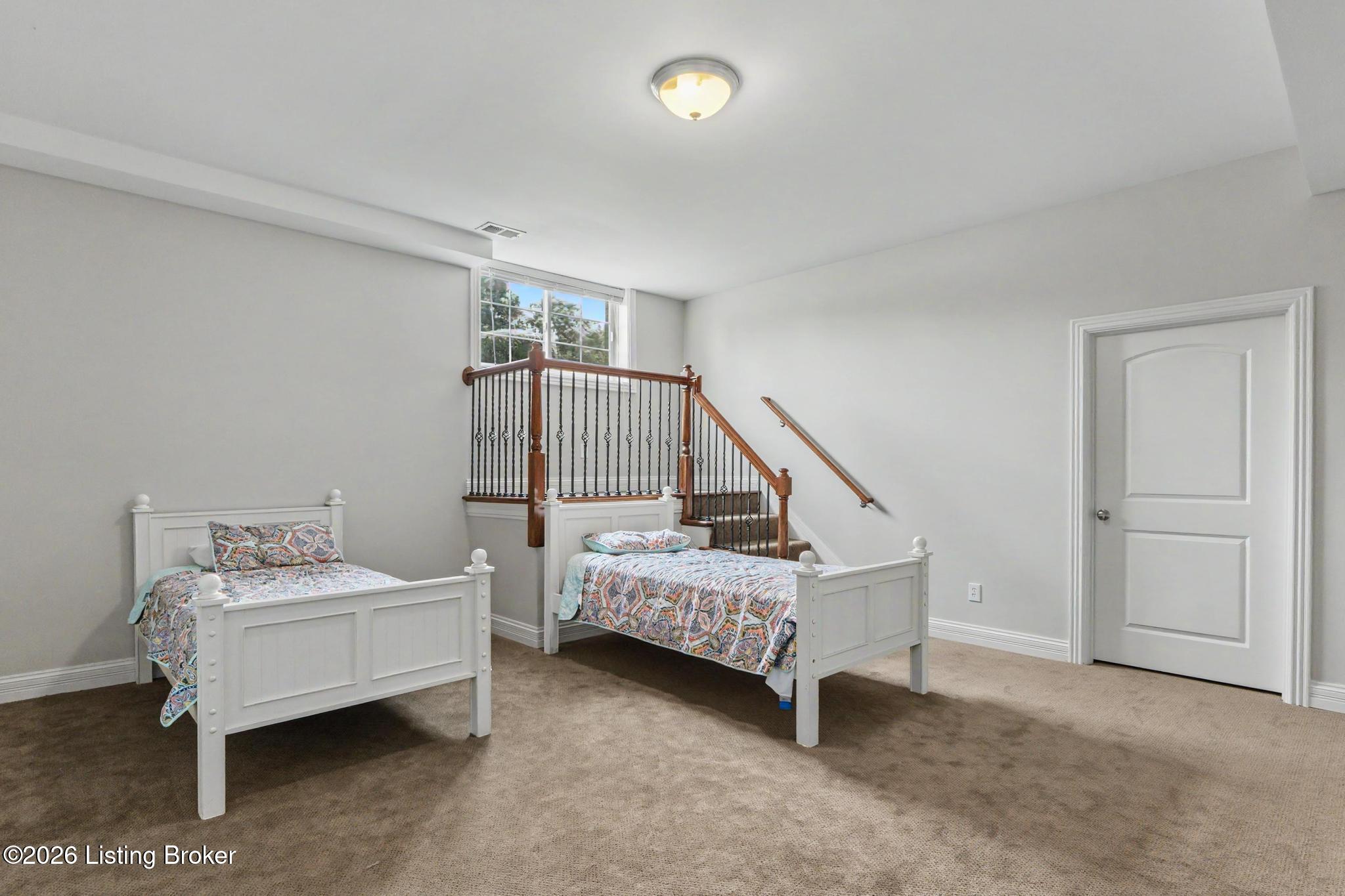 6004 Waterfall Way Property Photo 51