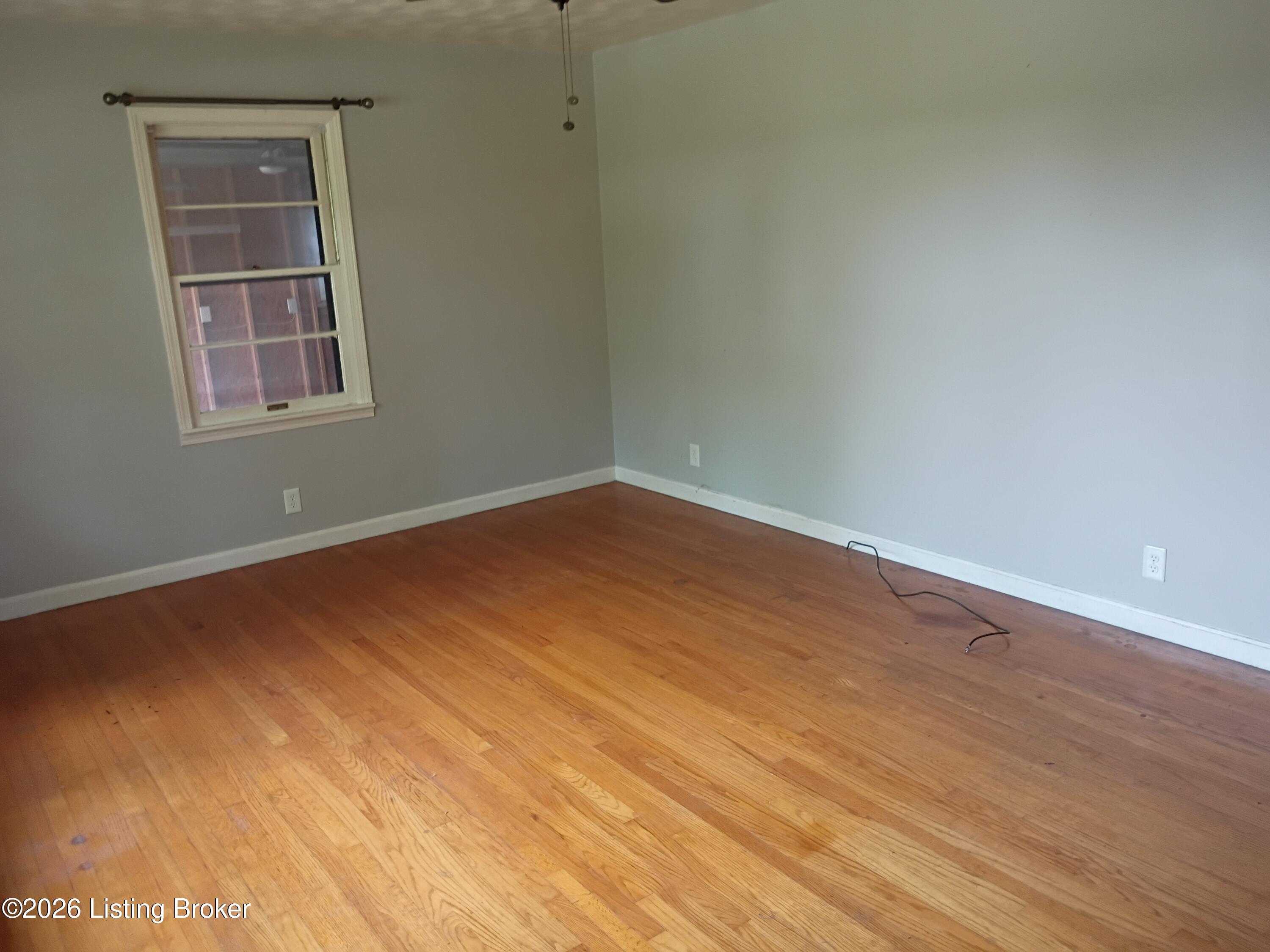 845 Bleemel Ln Property Photo 7