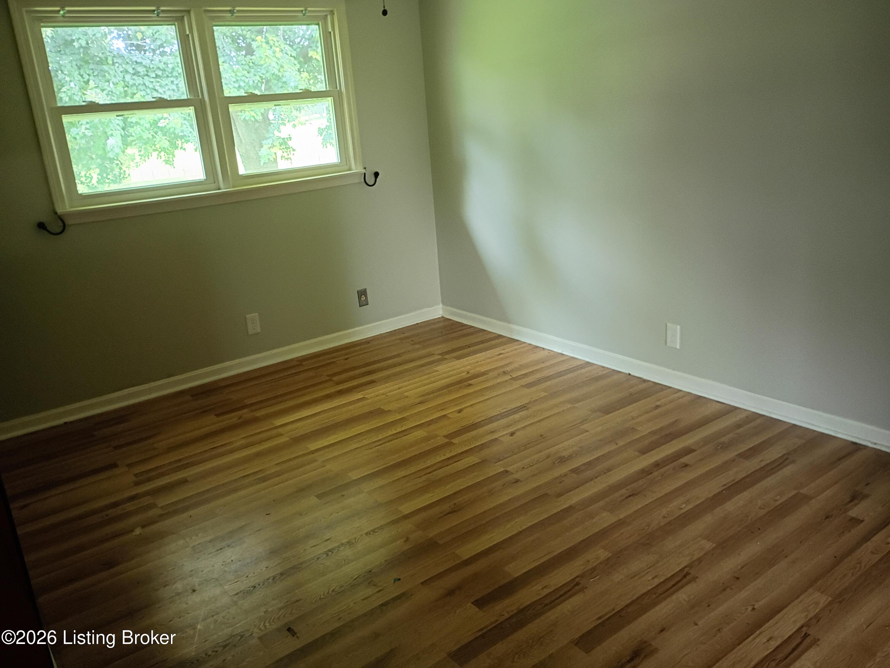 845 Bleemel Ln Property Photo 19