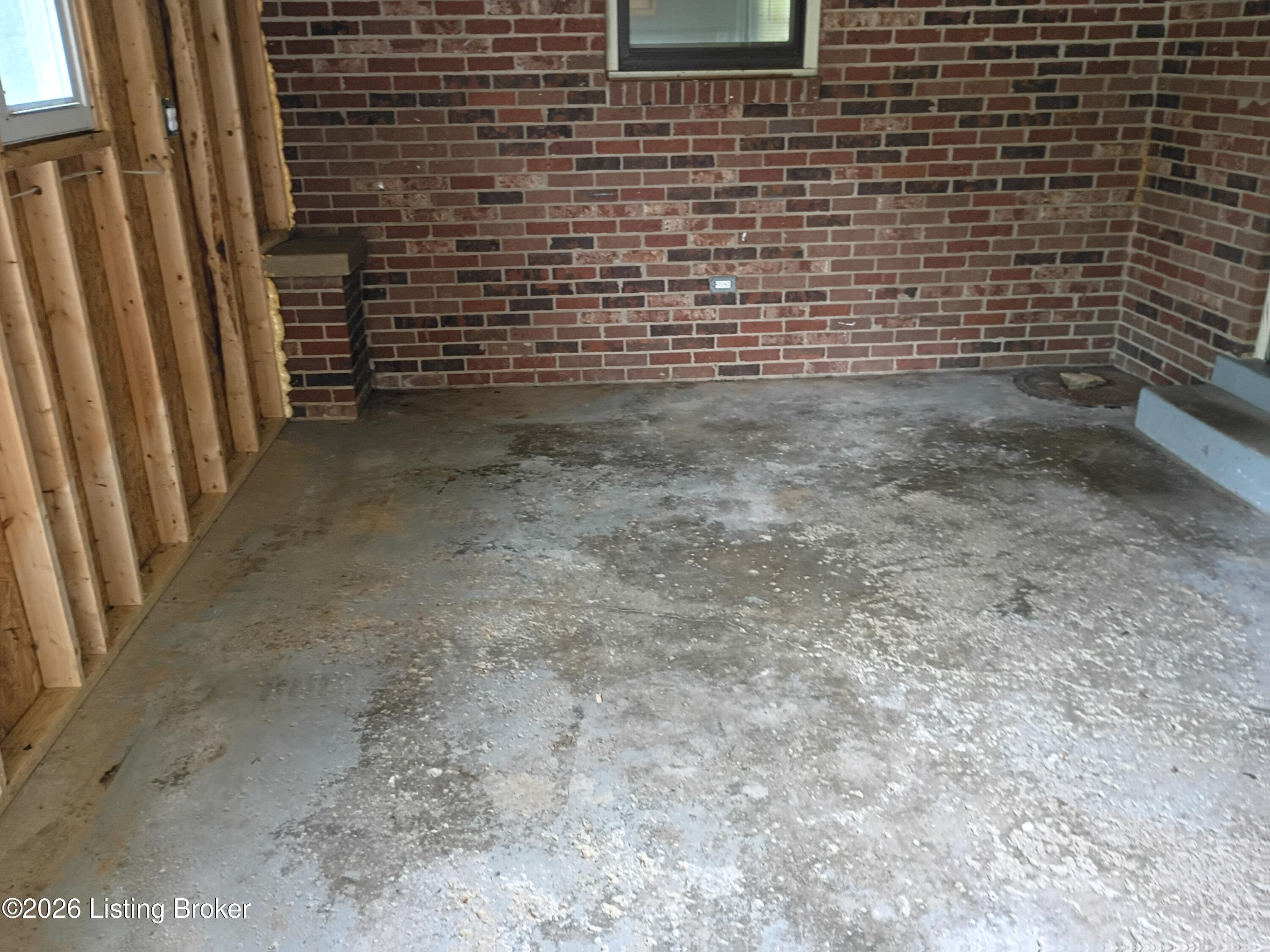 845 Bleemel Ln Property Photo 25
