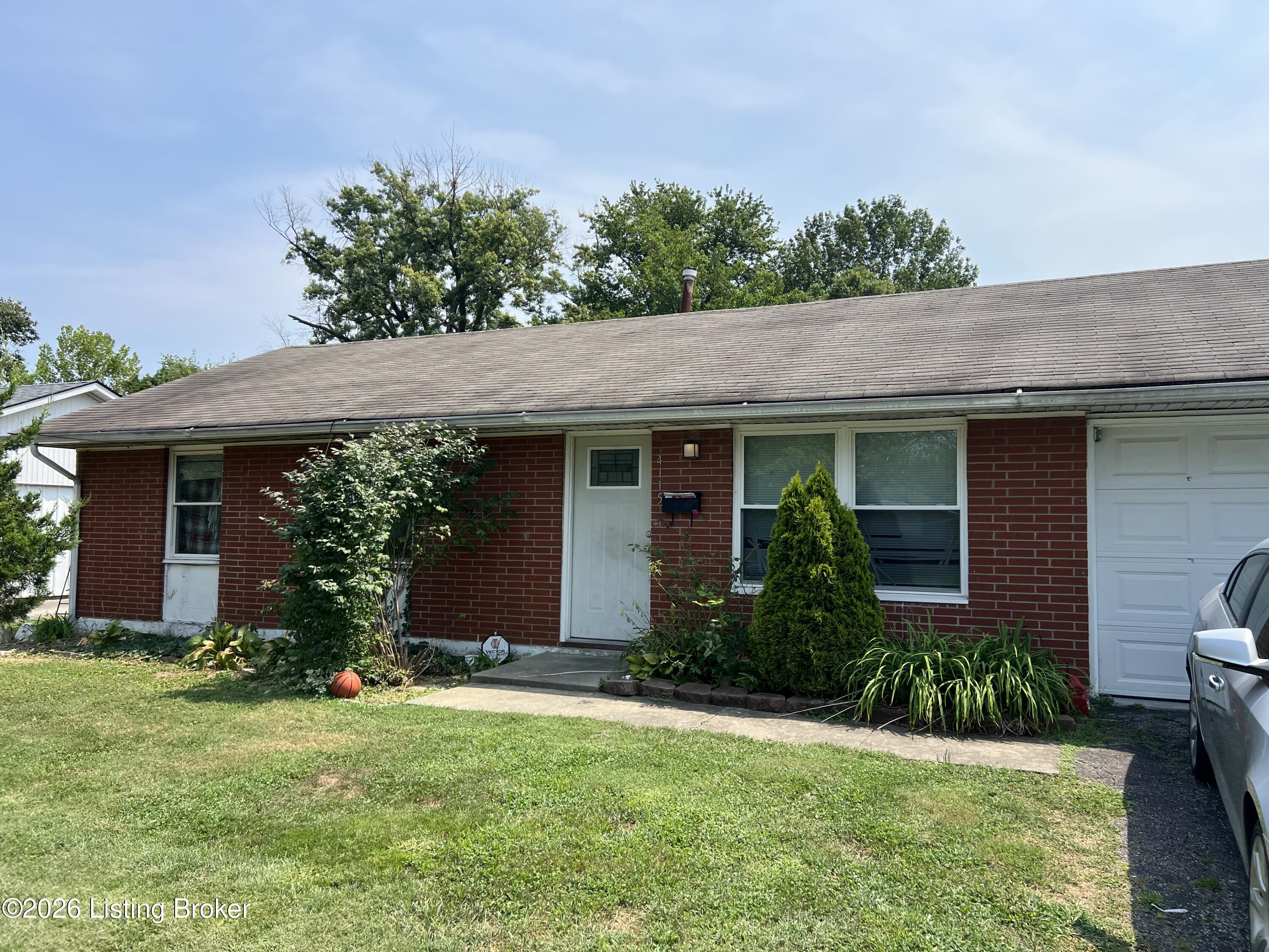 4115 Leo Ln Property Photo 3