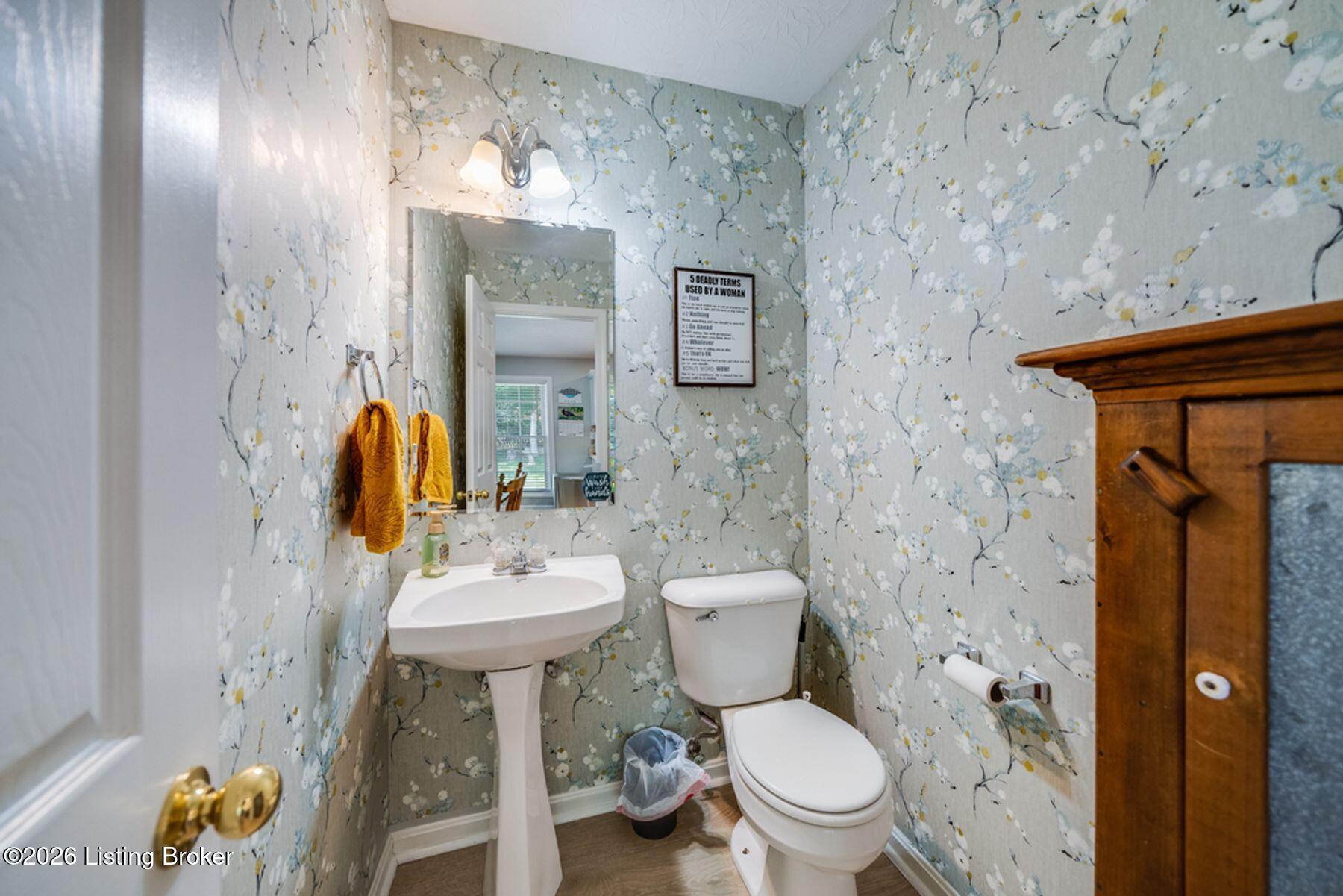 10621 Dry Creek Way Property Photo 13