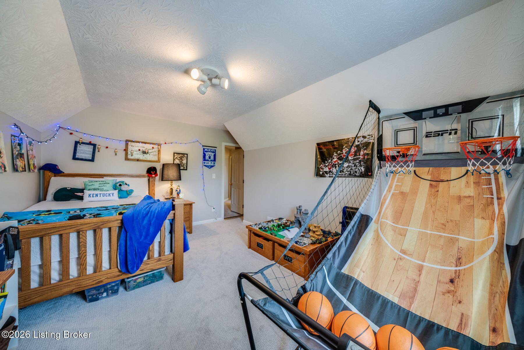 10621 Dry Creek Way Property Photo 25