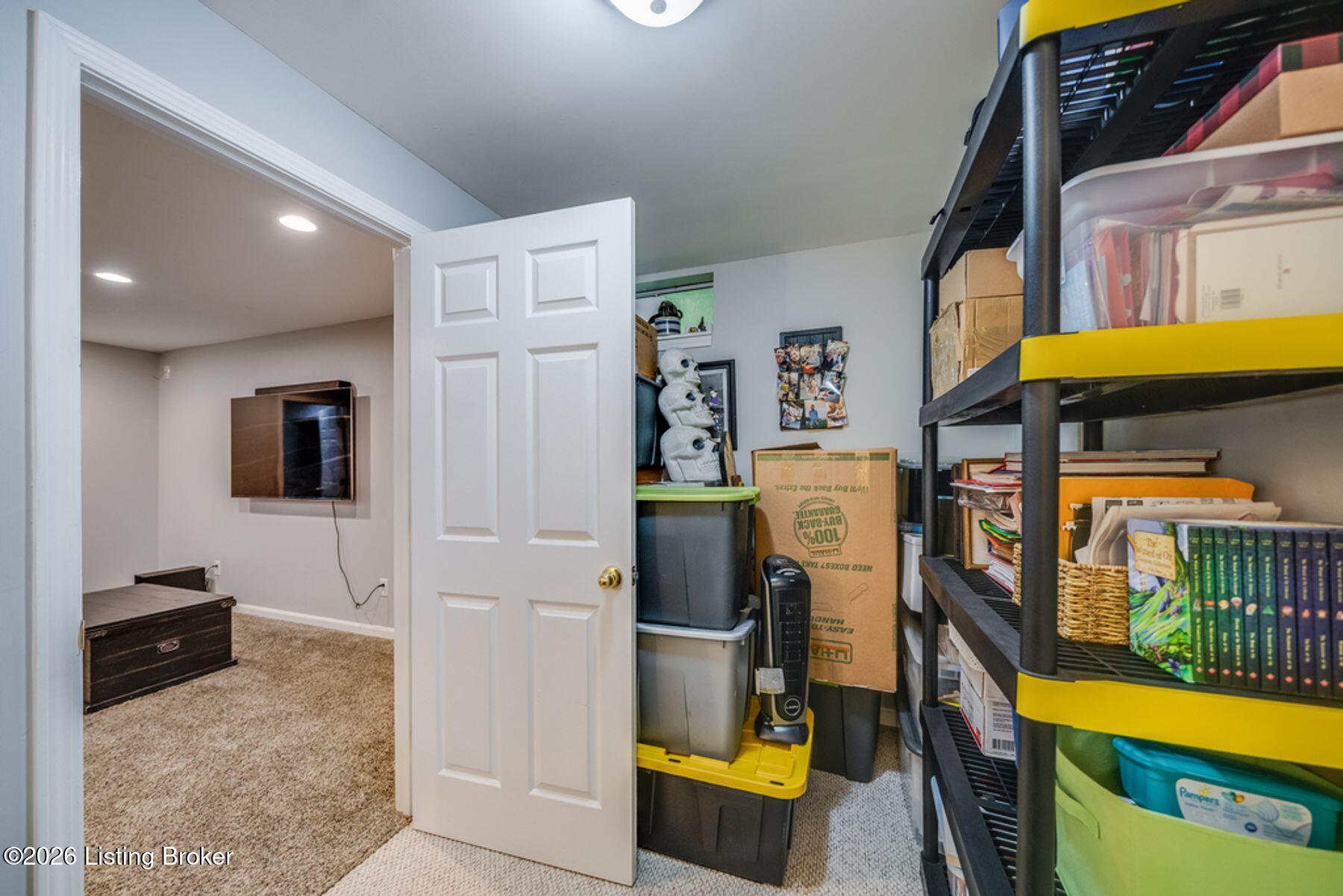 10621 Dry Creek Way Property Photo 33