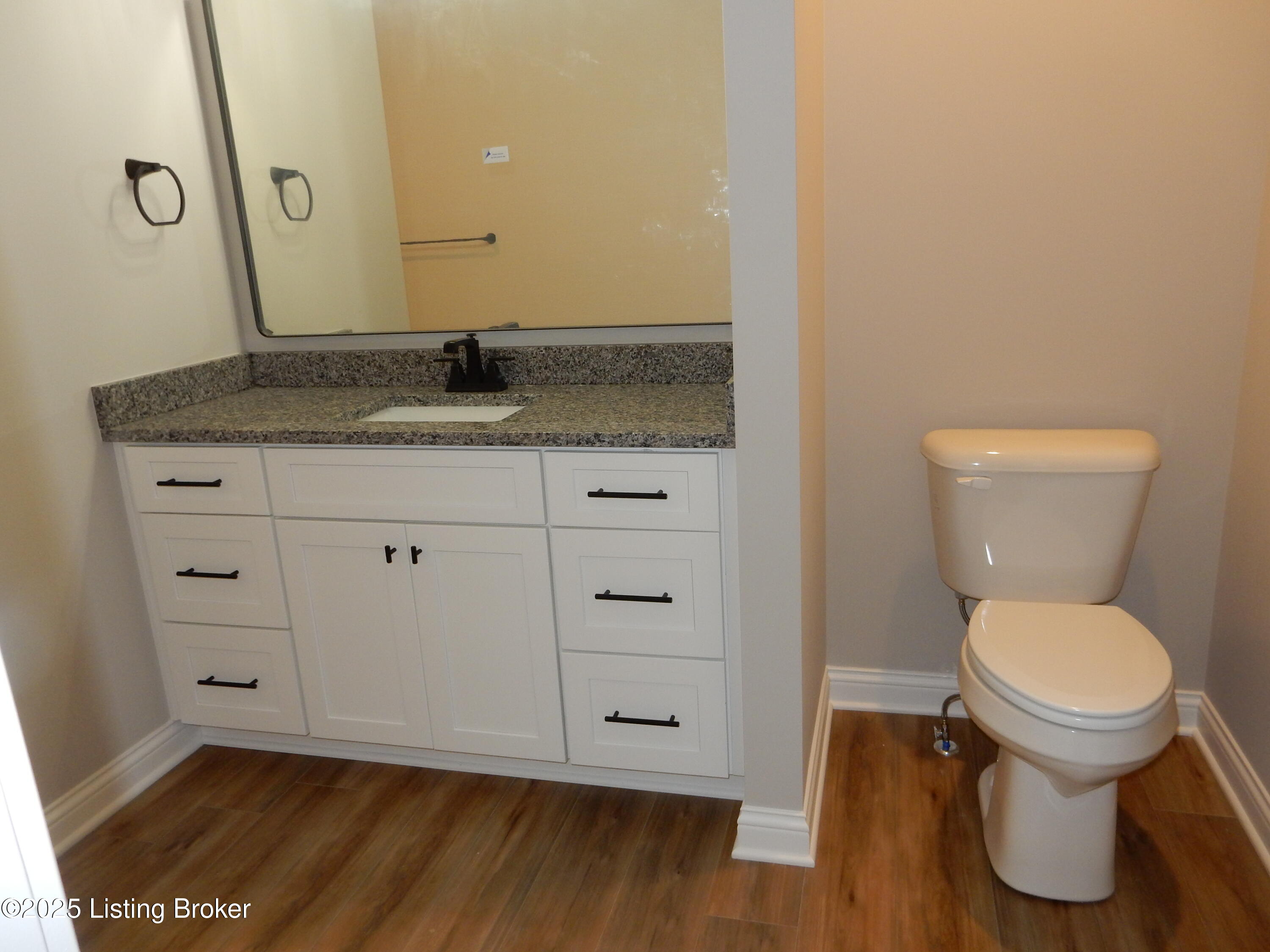 178 Bullitt Creek Dr Property Photo 13