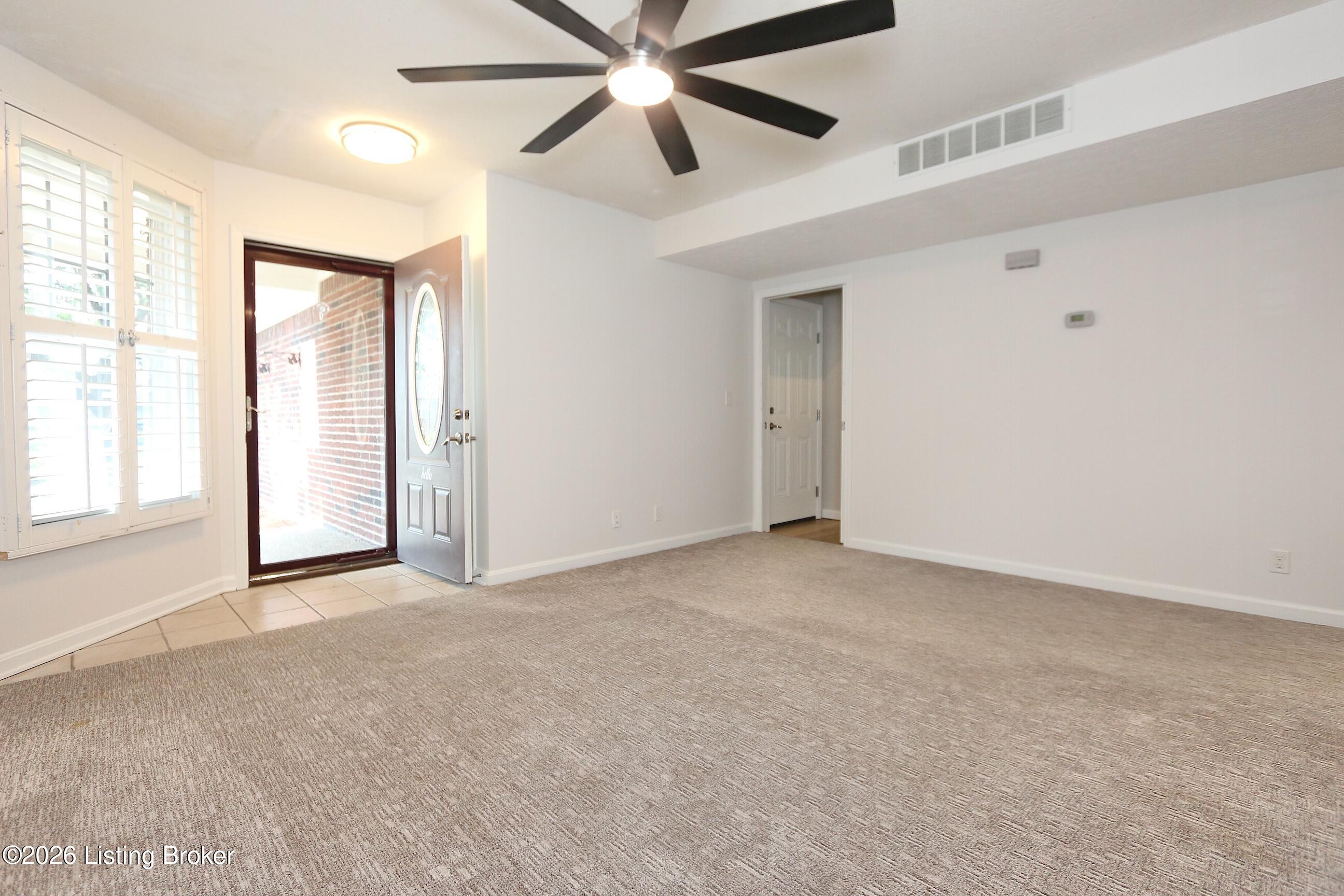 1454 Blackiston View Dr Property Photo 4