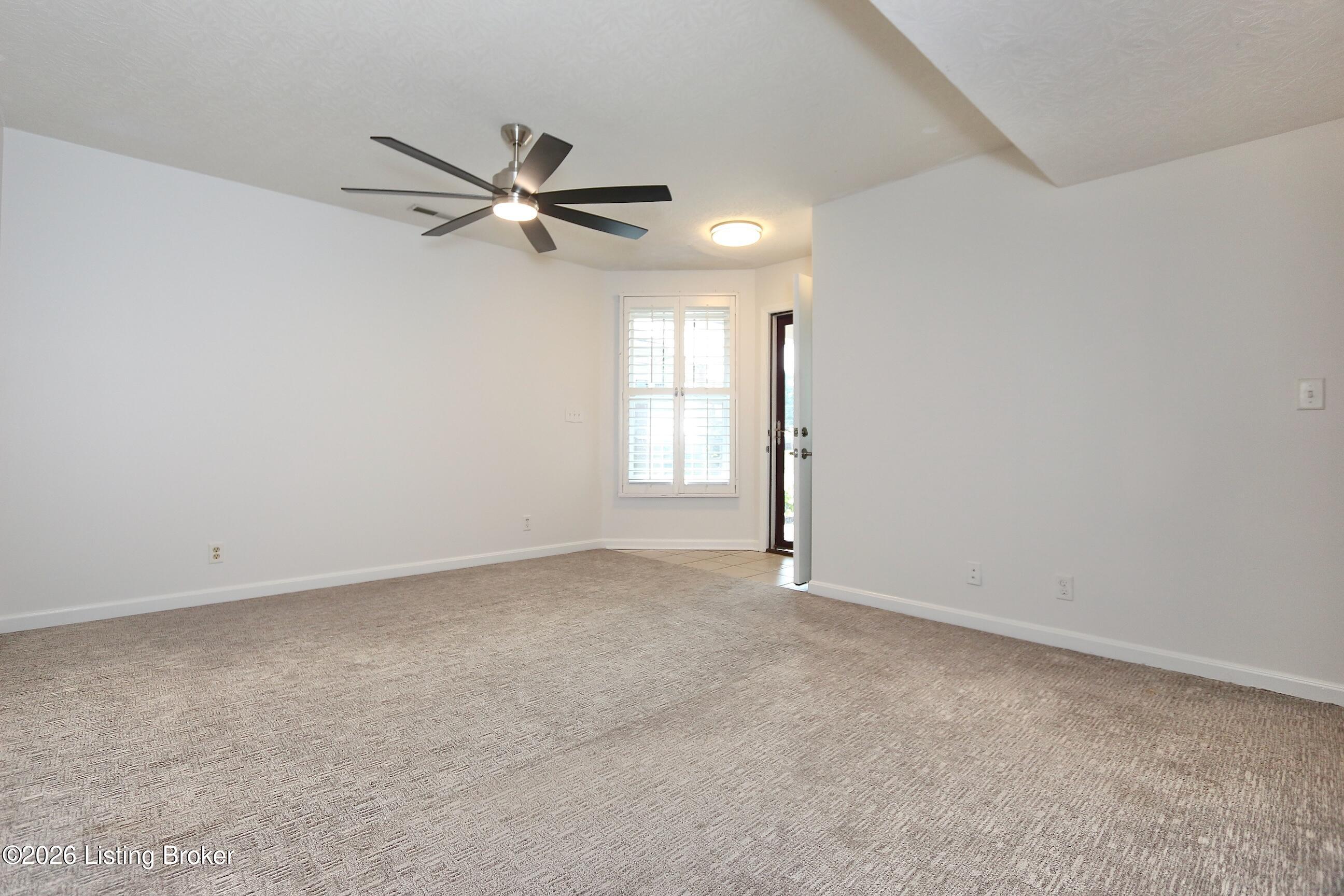 1454 Blackiston View Dr Property Photo 8