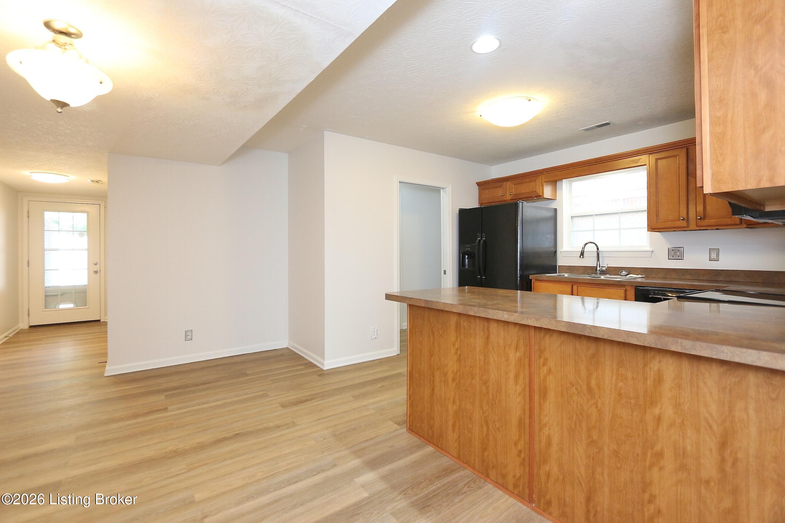 1454 Blackiston View Dr Property Photo 9