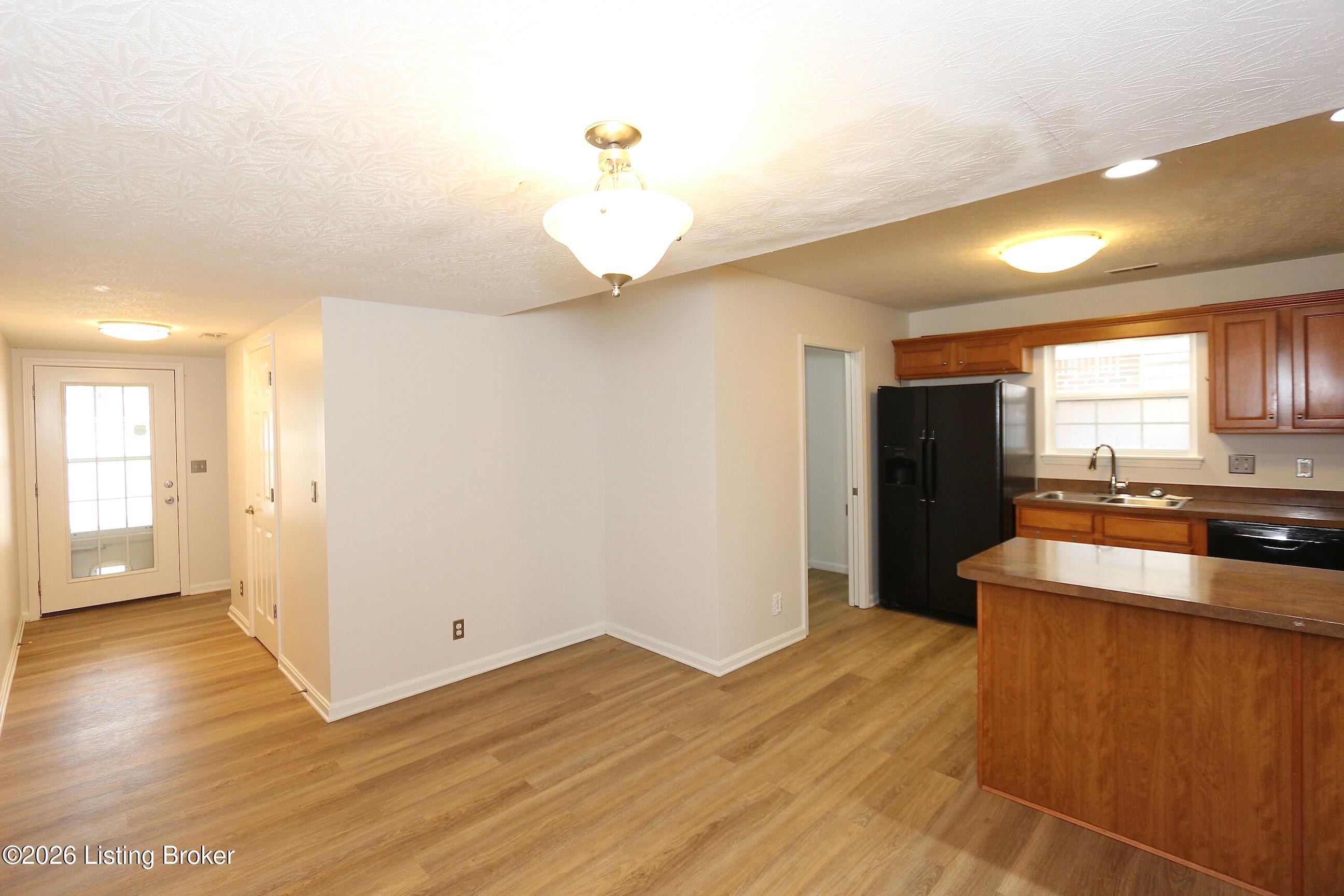 1454 Blackiston View Dr Property Photo 11
