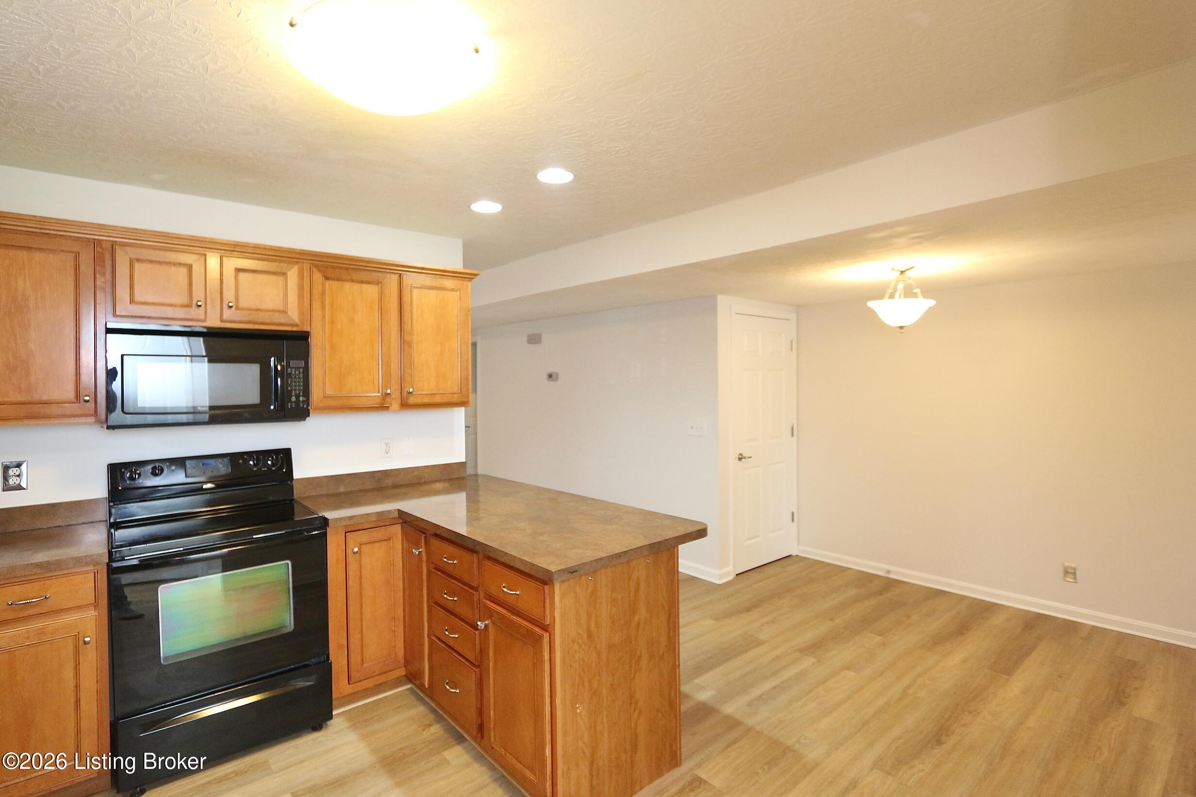 1454 Blackiston View Dr Property Photo 13