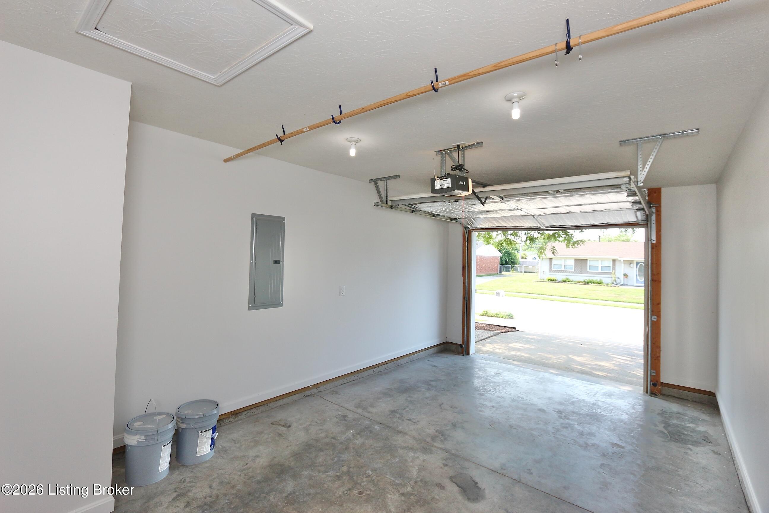 1454 Blackiston View Dr Property Photo 47