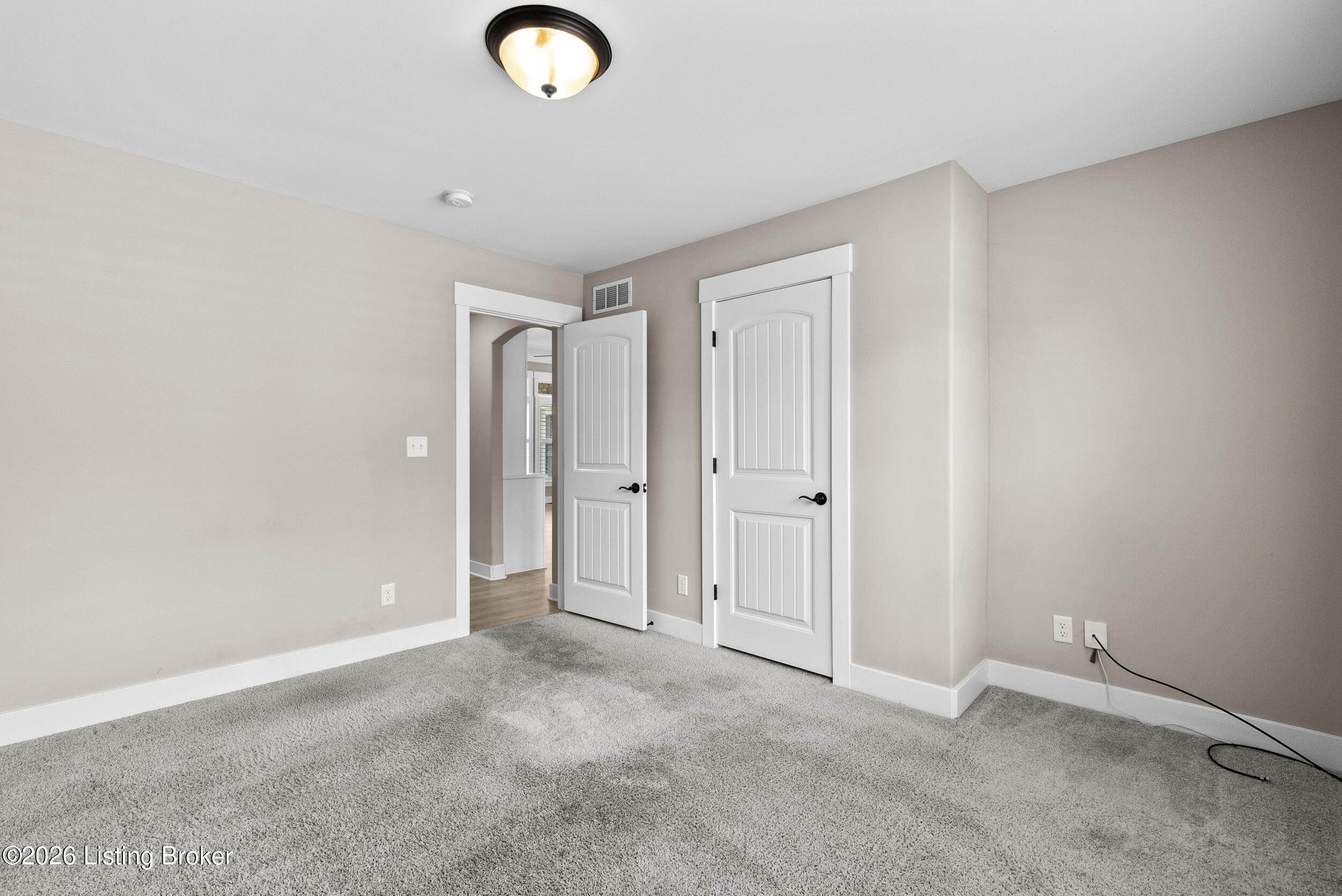 10424 Martinside Dr Property Photo 23