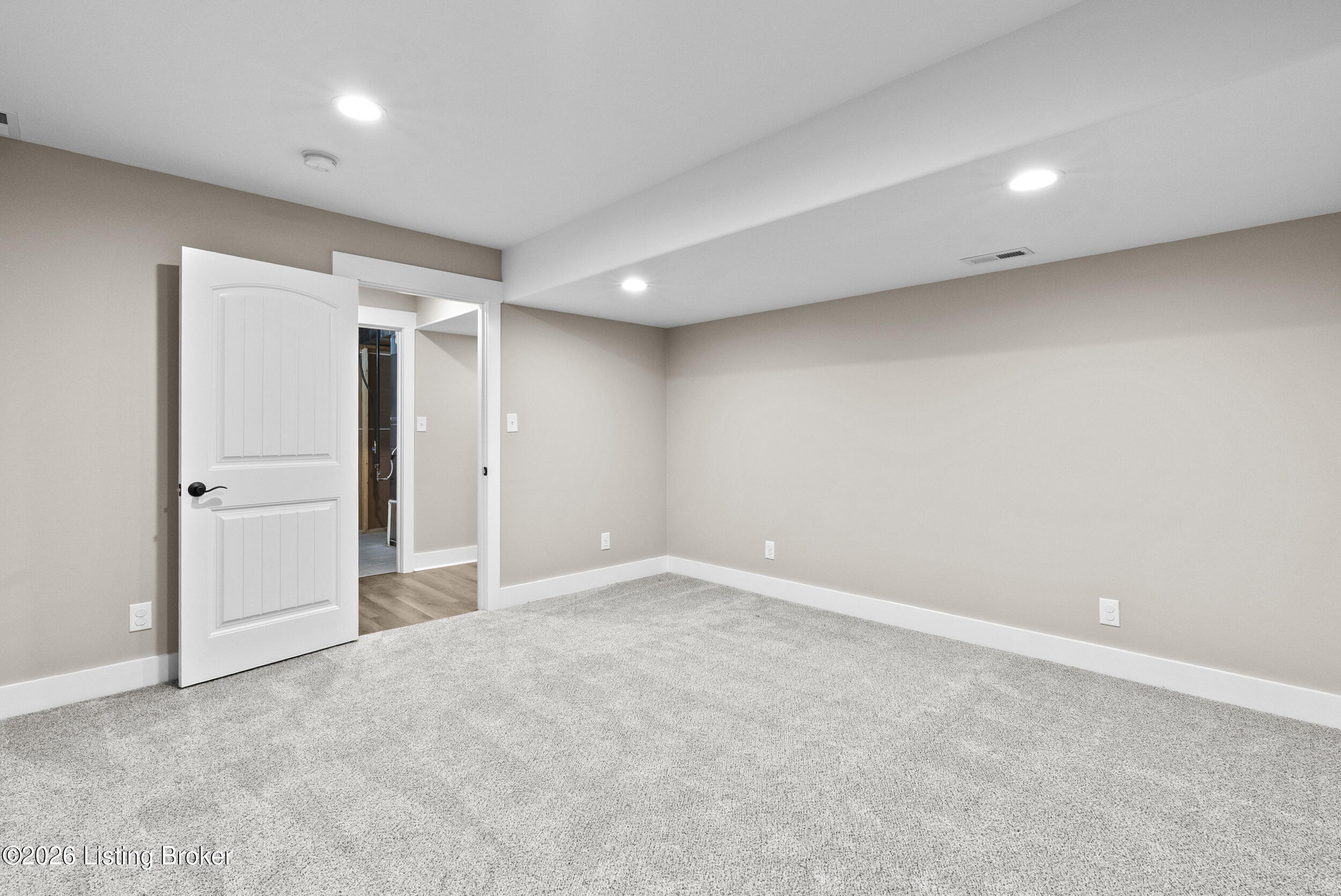 10424 Martinside Dr Property Photo 43