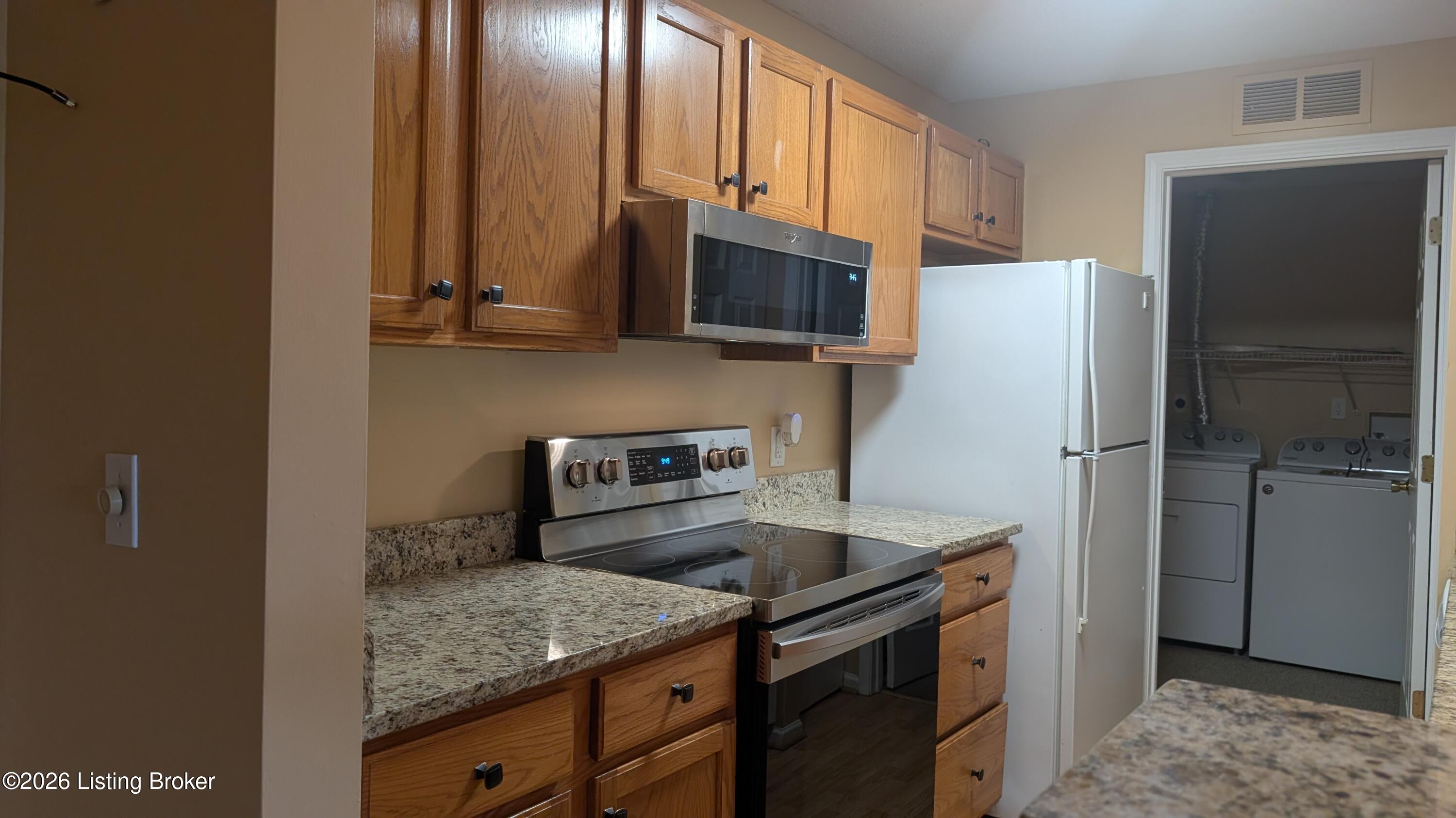 8415 Ambrosse Ln 208 Property Photo 4
