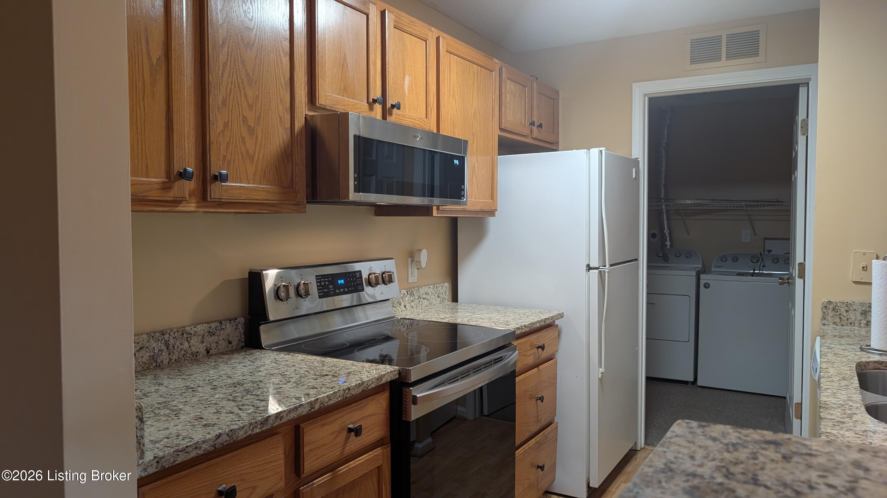 8415 Ambrosse Ln 208 Property Photo 5