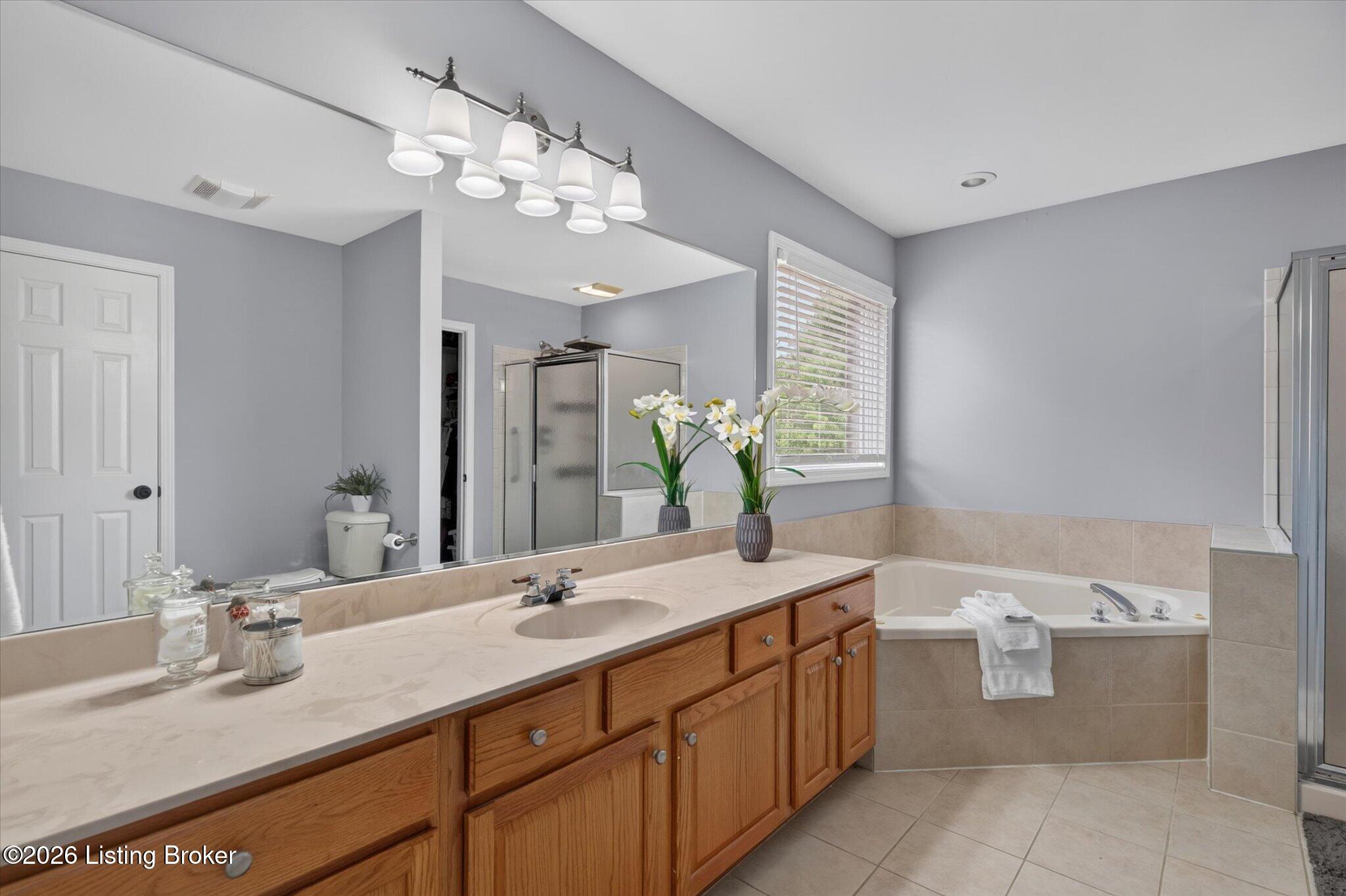 9707 Forestwood Dr Property Photo 30