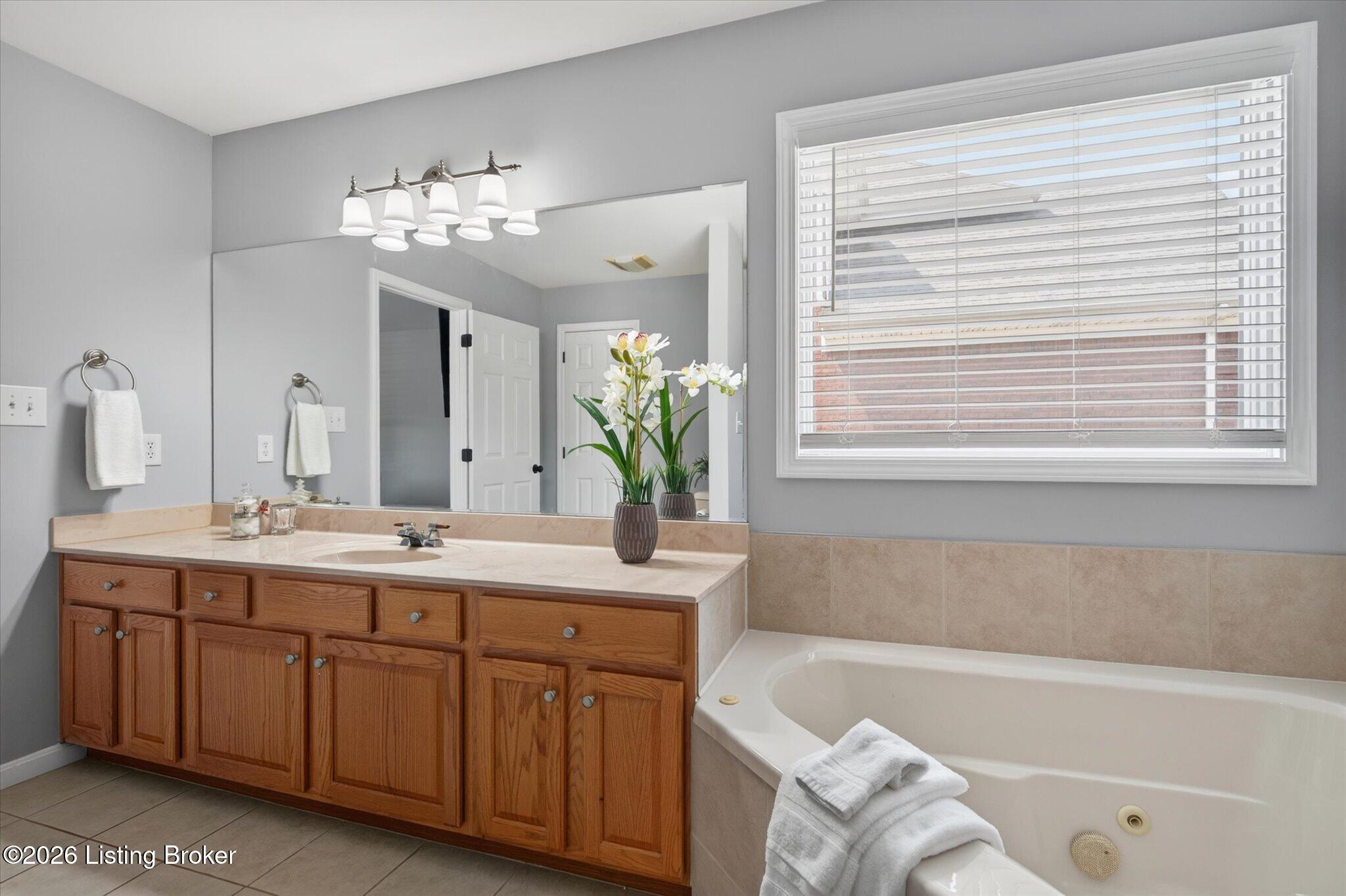 9707 Forestwood Dr Property Photo 31