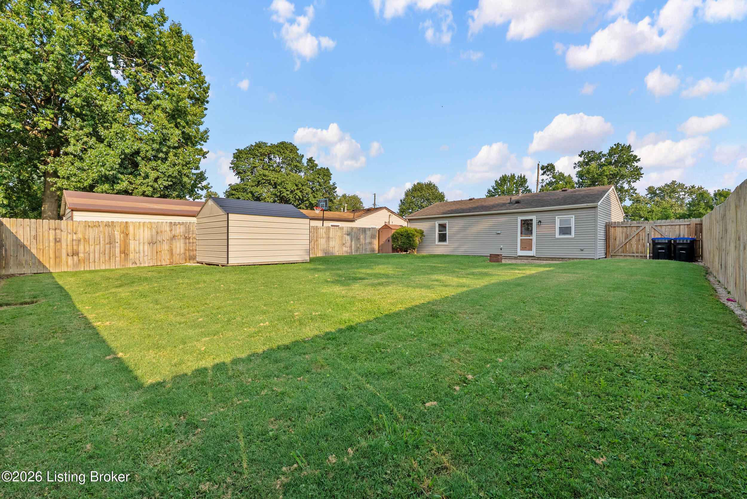 2840 Elam Dr Property Photo 22