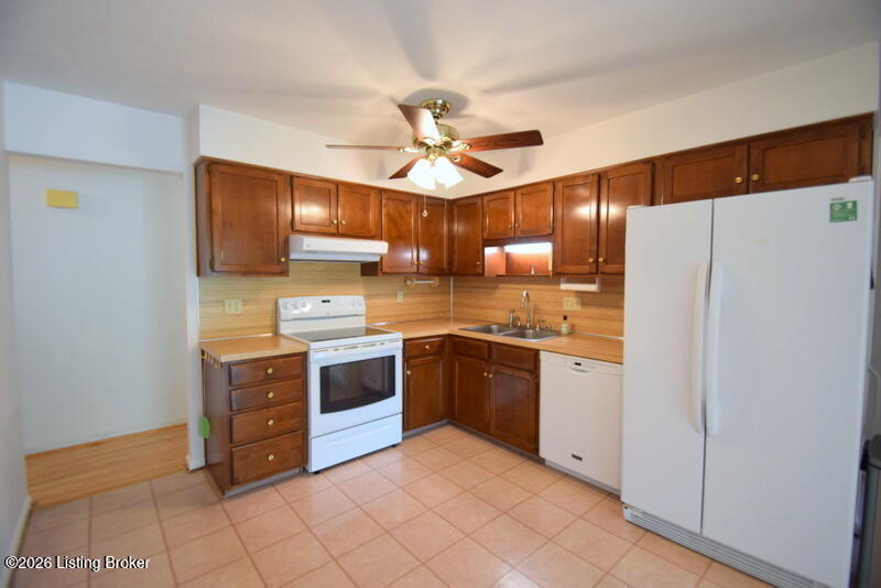 614 Stivers Rd Property Photo 27