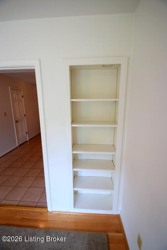 614 Stivers Rd Property Photo 36
